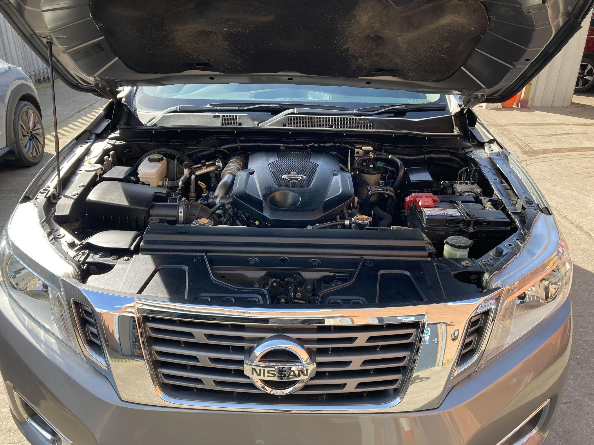 Nissan Navara Image 9