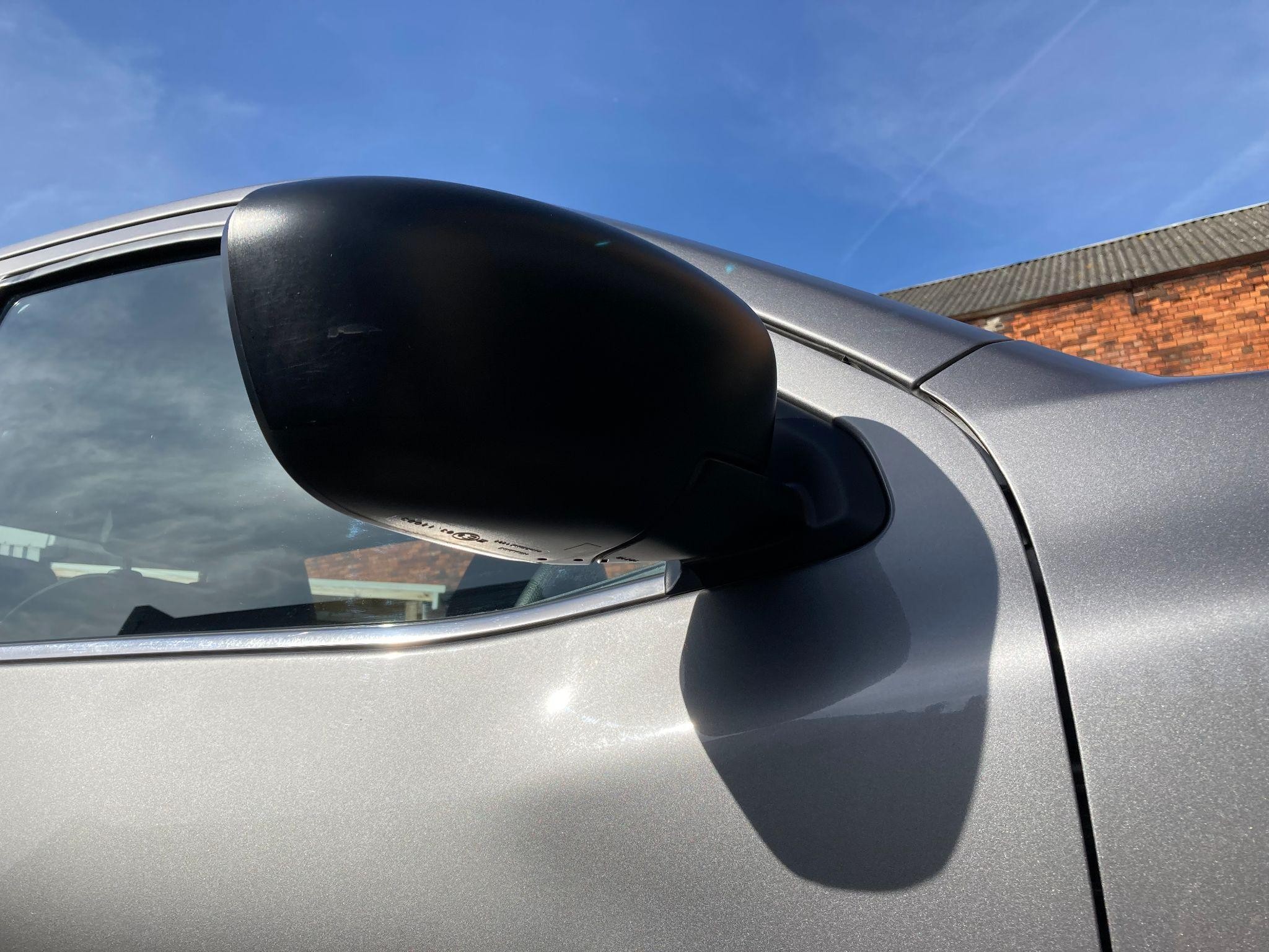 Nissan Navara Image 28