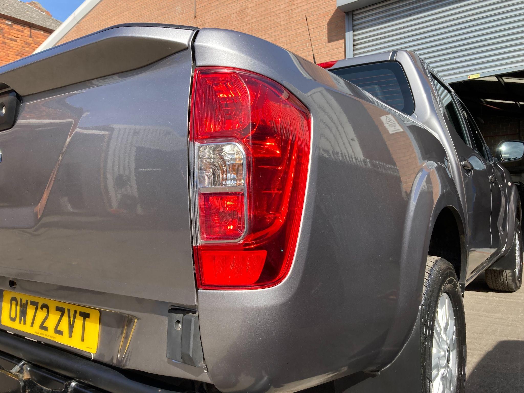 Nissan Navara Image 30