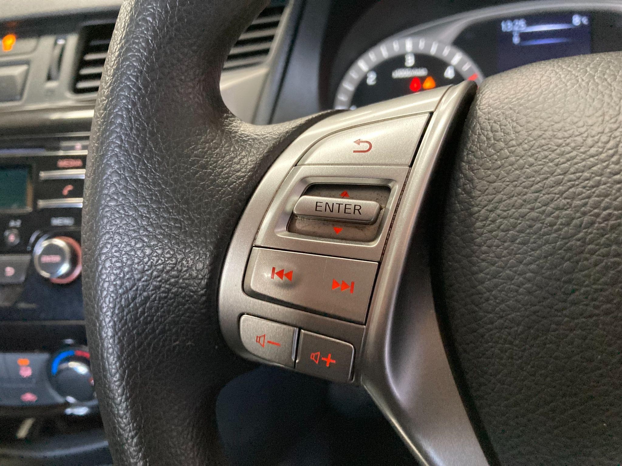 Nissan Navara Image 39