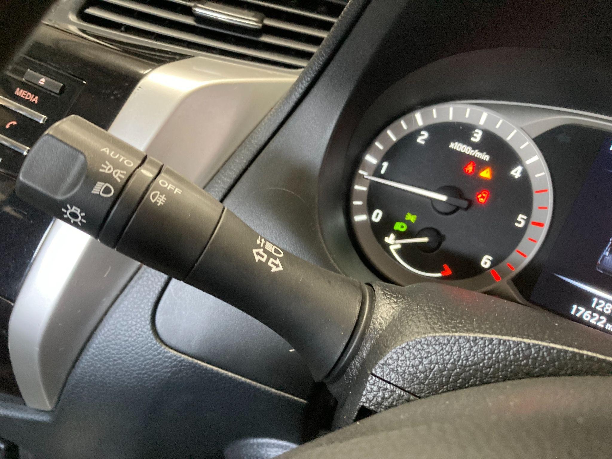 Nissan Navara Image 41