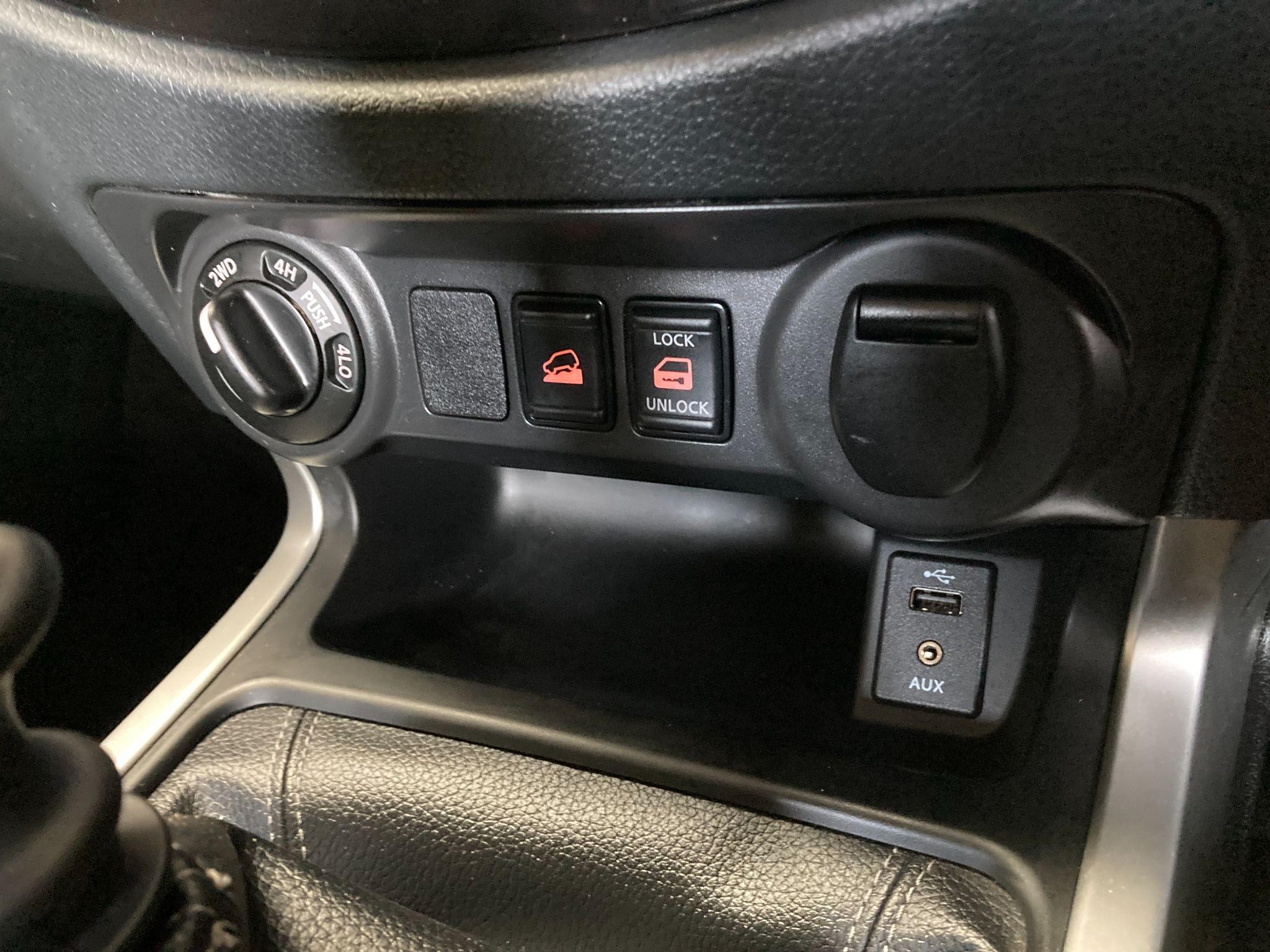 Nissan Navara Image 44