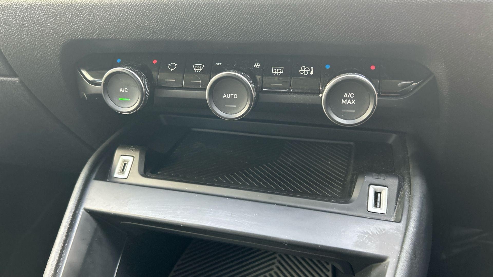 Citroen C4 Image 34