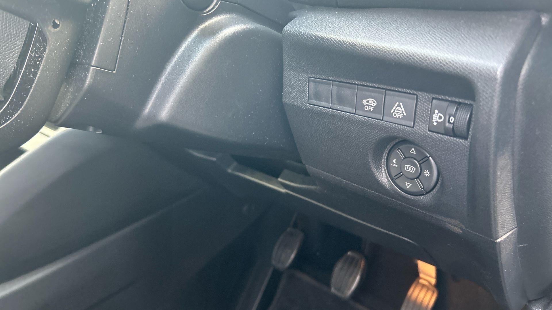 Citroen C4 Image 47