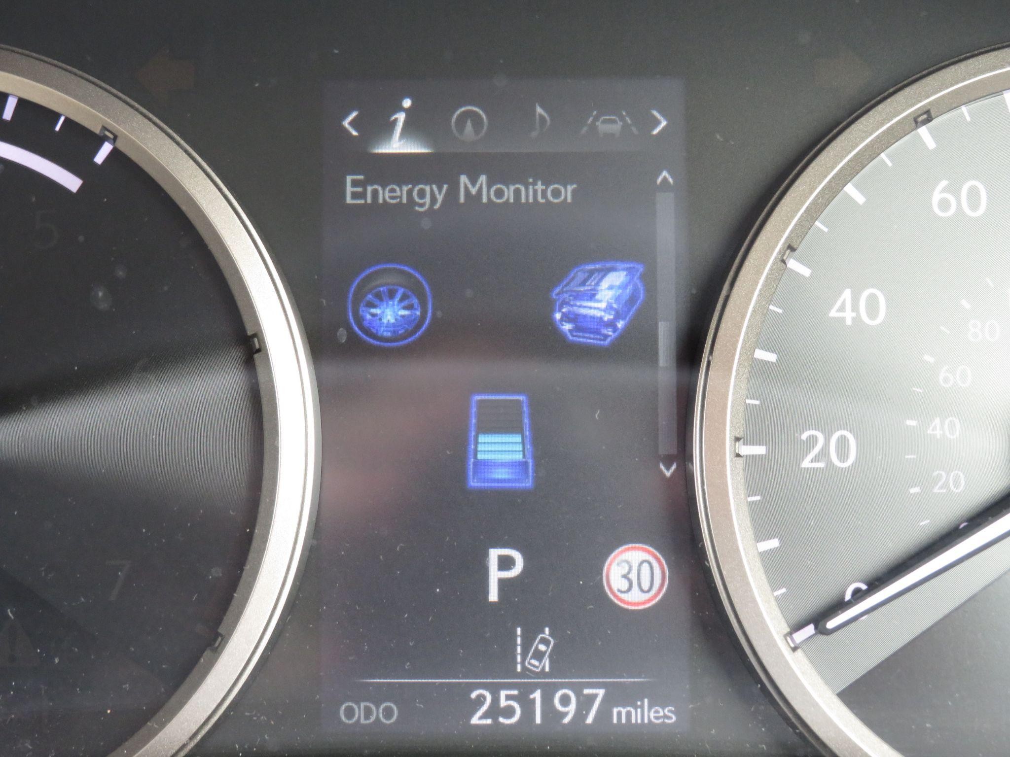 Lexus NX Self-Charging Hybrid Image 42