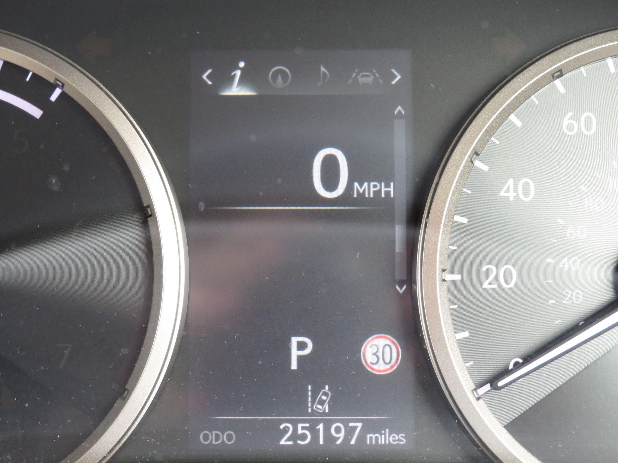 Lexus NX Self-Charging Hybrid Image 43