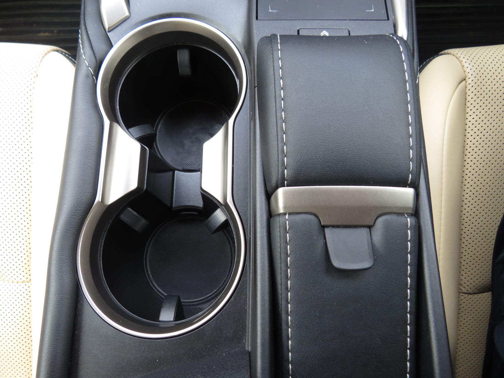 Lexus NX Self-Charging Hybrid Image 48