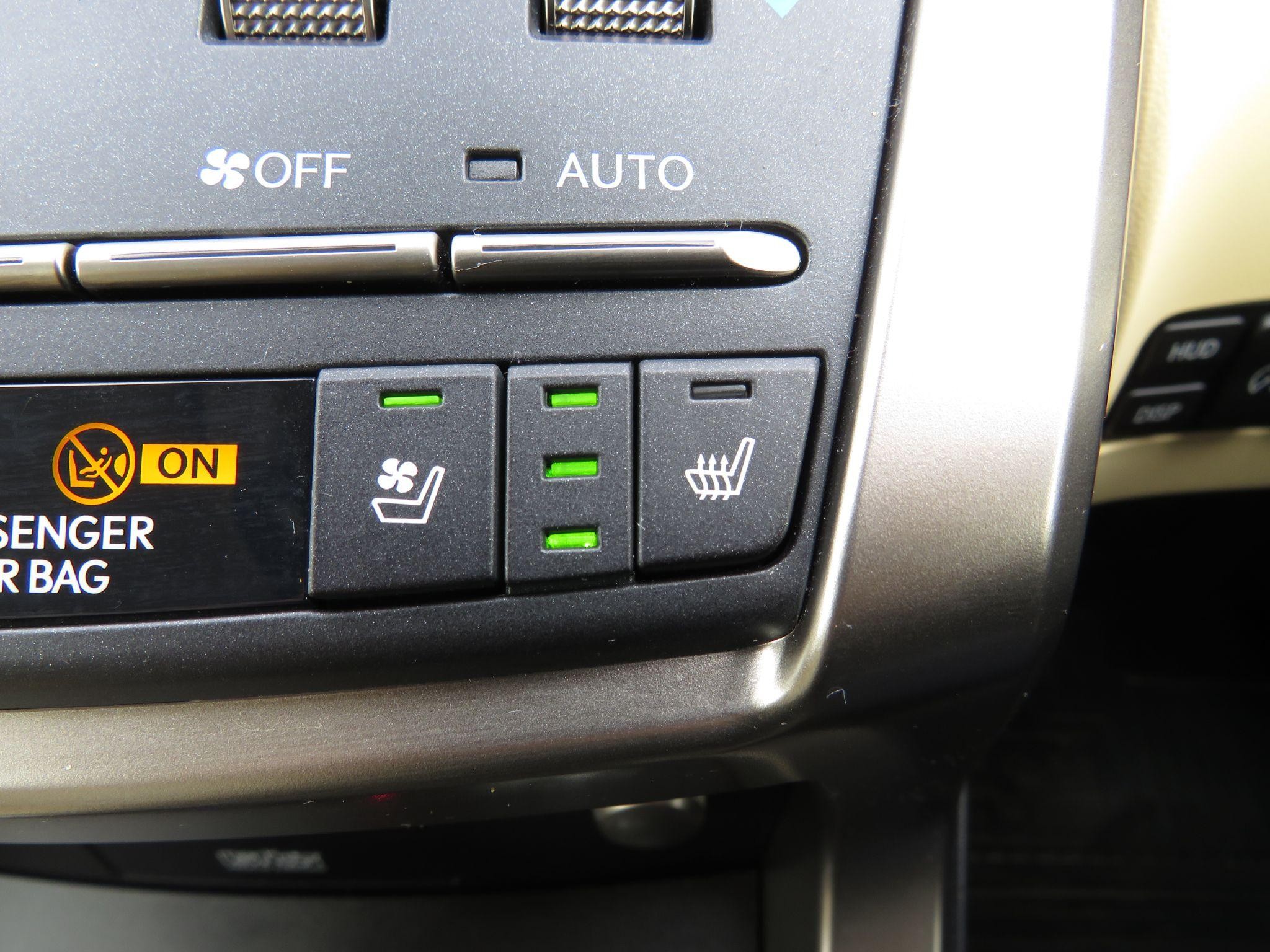 Lexus NX Self-Charging Hybrid Image 53