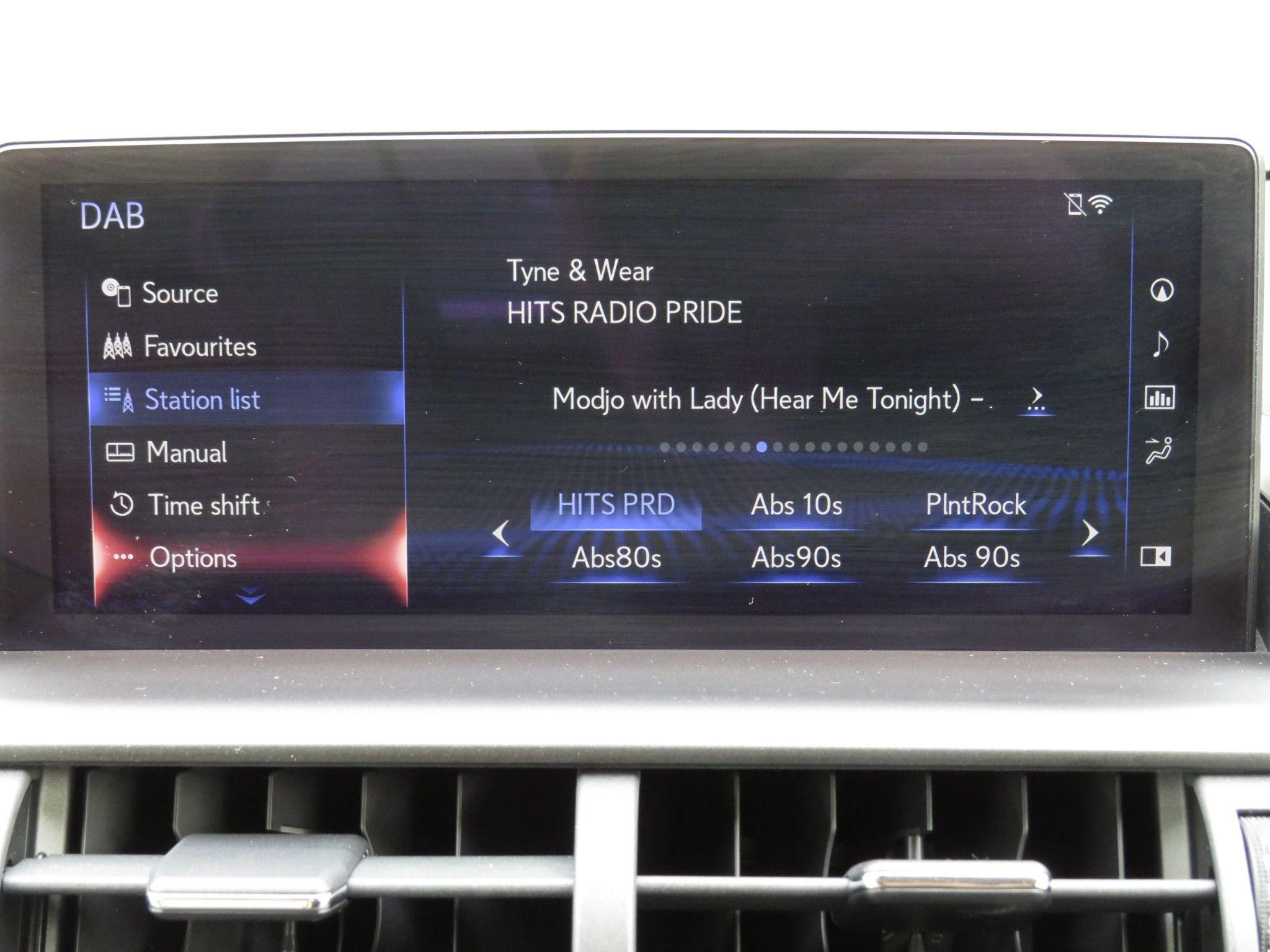 Lexus NX Self-Charging Hybrid Image 57