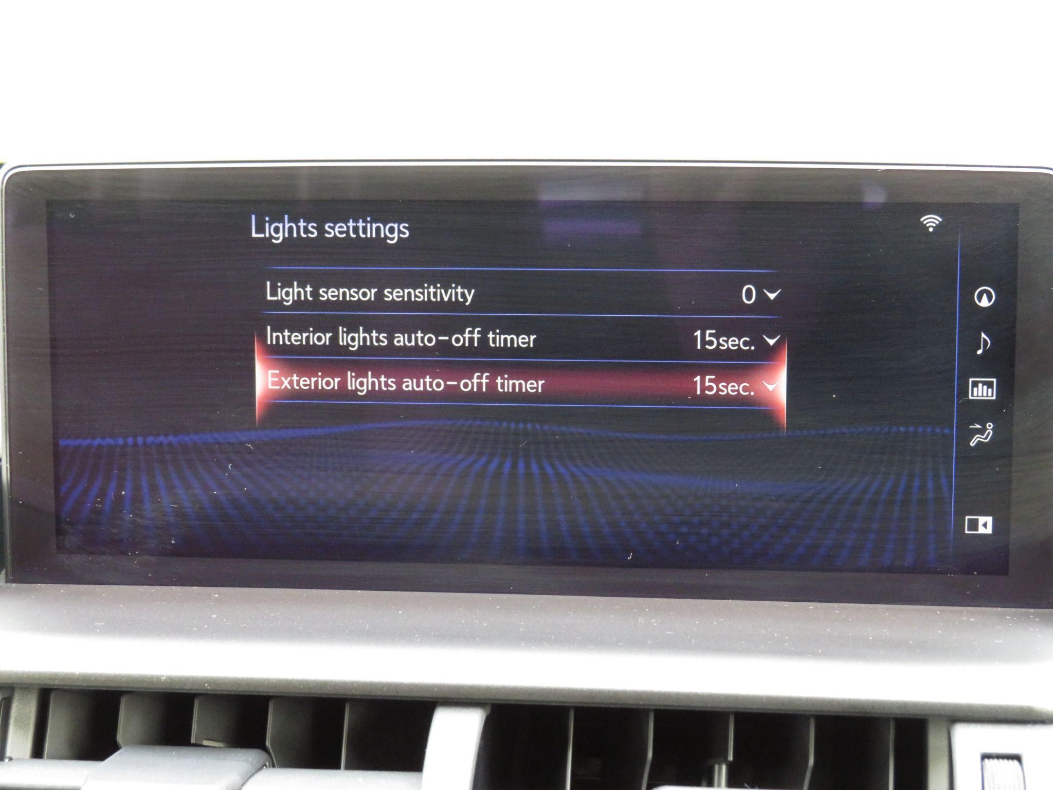 Lexus NX Self-Charging Hybrid Image 65