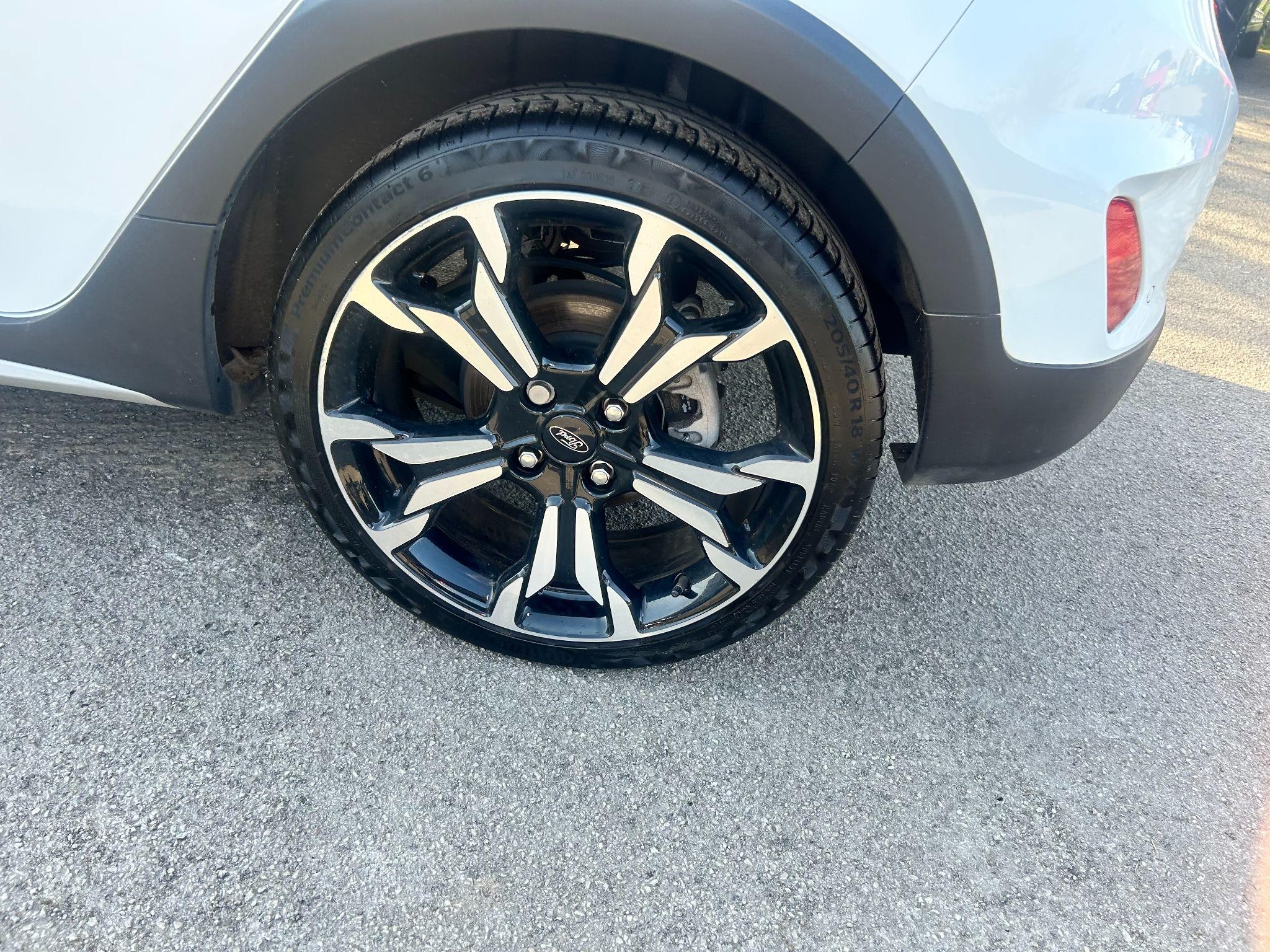 Ford Fiesta Image 10
