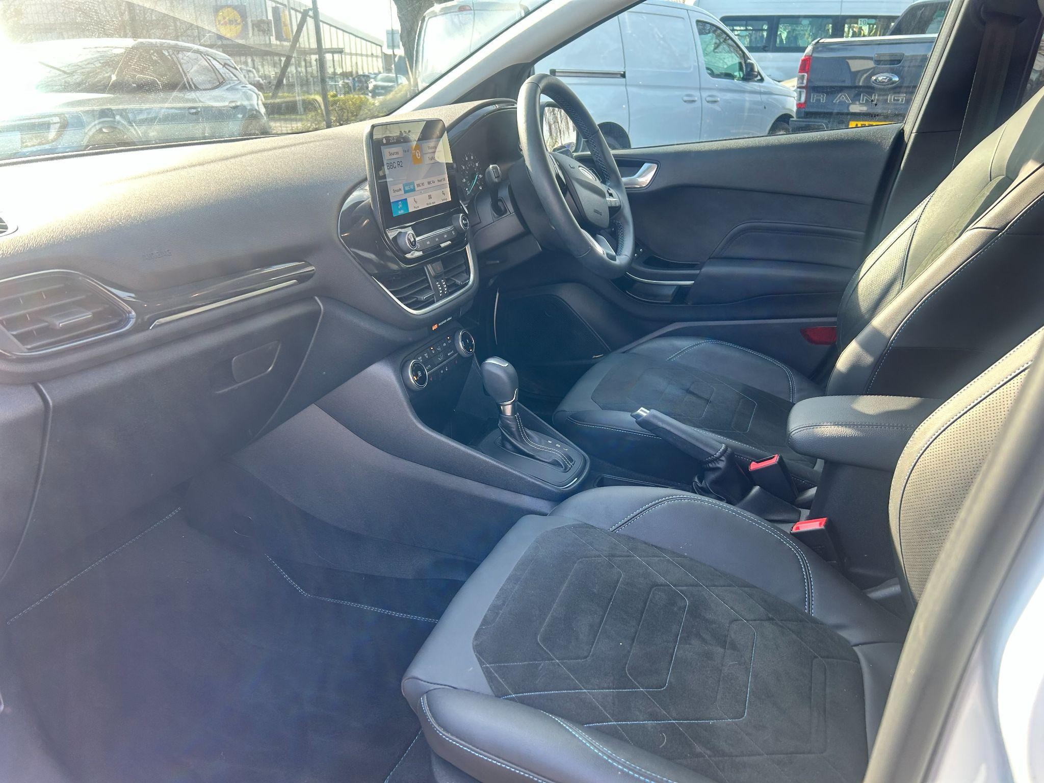 Ford Fiesta Image 16
