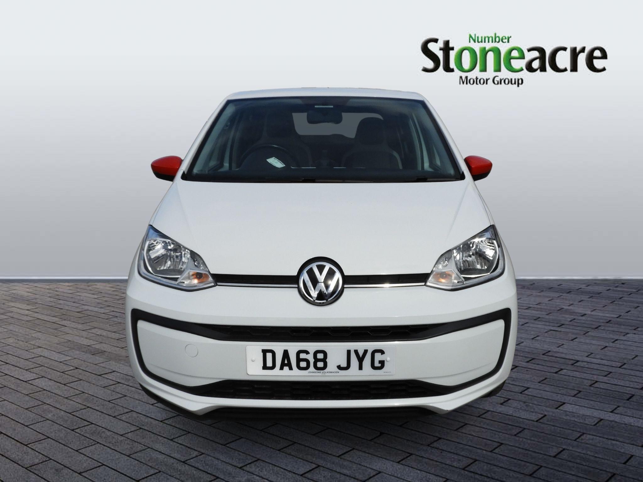 Volkswagen up! Image 8