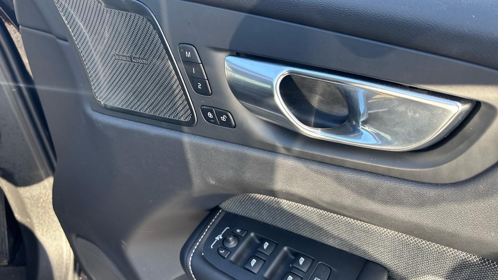Volvo XC60 Image 15