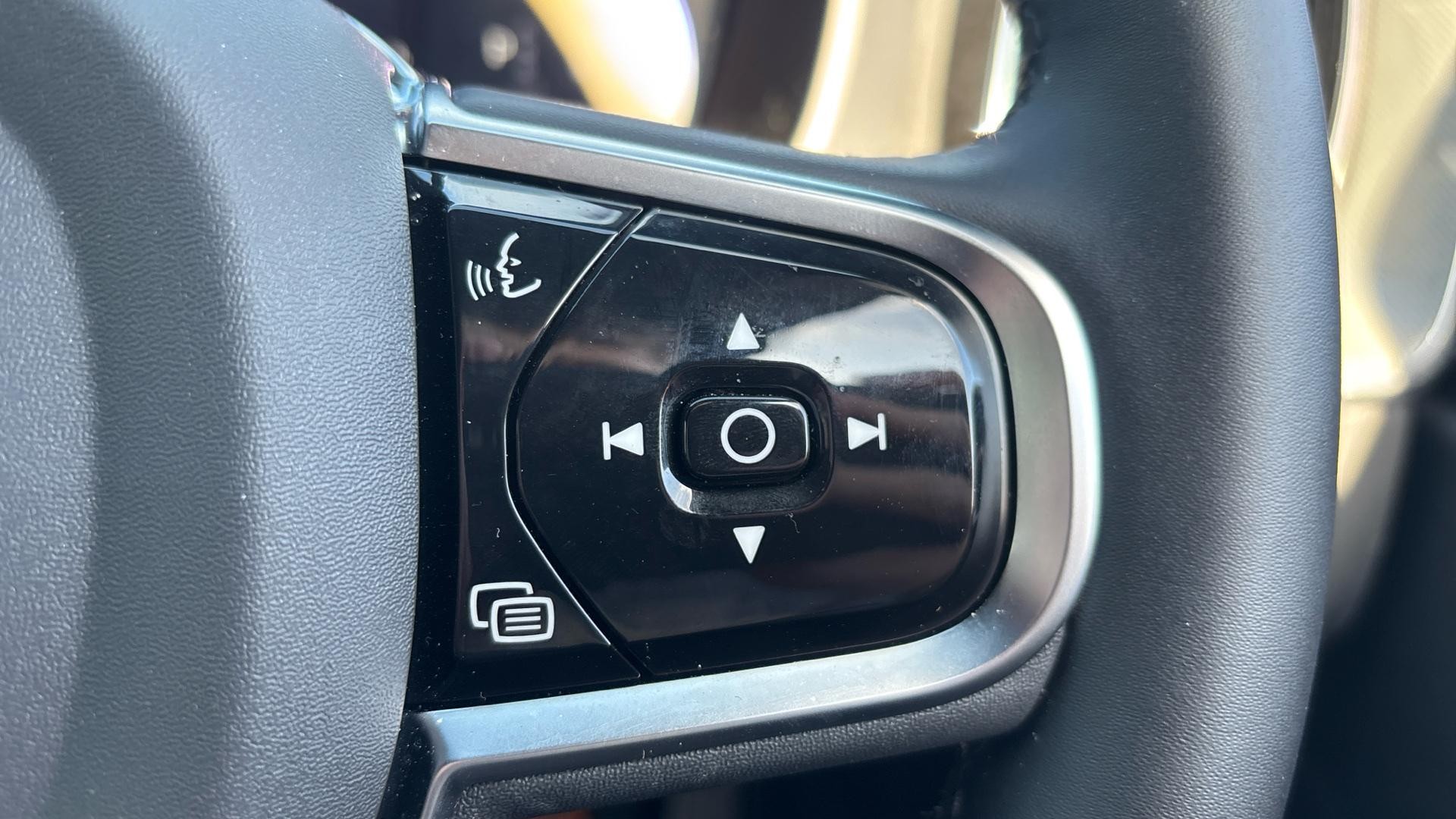 Volvo XC60 Image 19