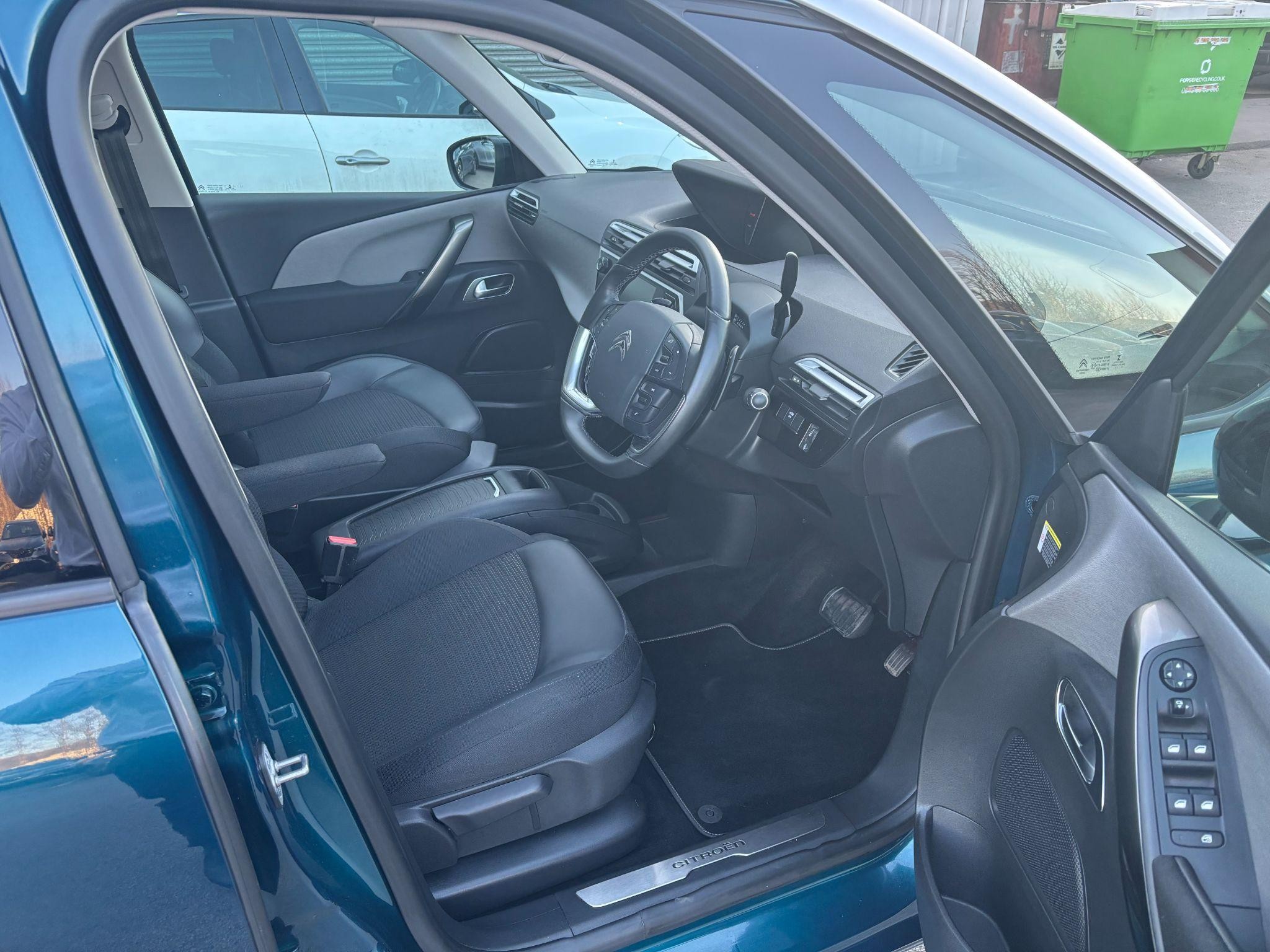 Citroen Grand C4 SpaceTourer Image 22