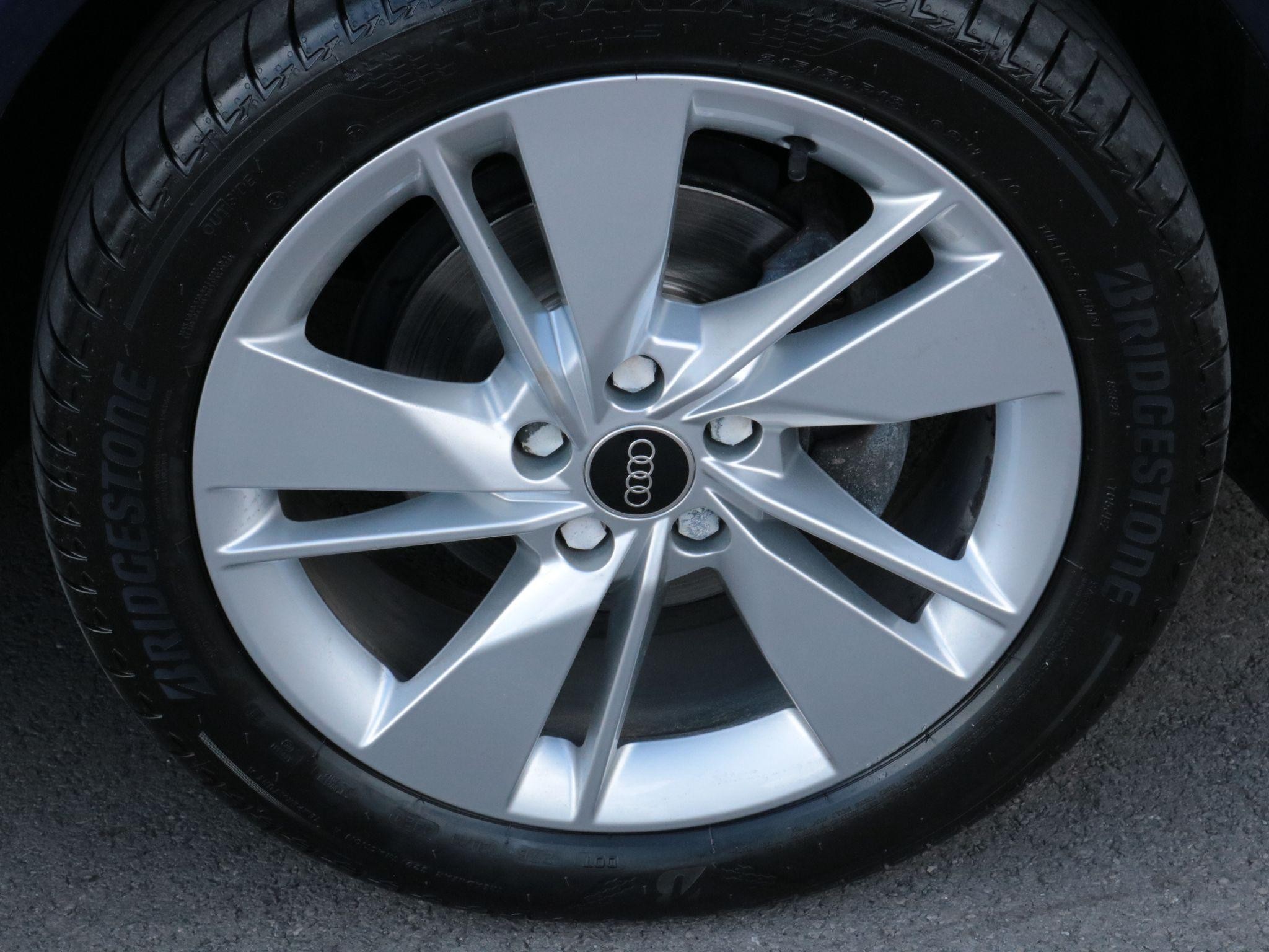 Audi Q2 Image 10