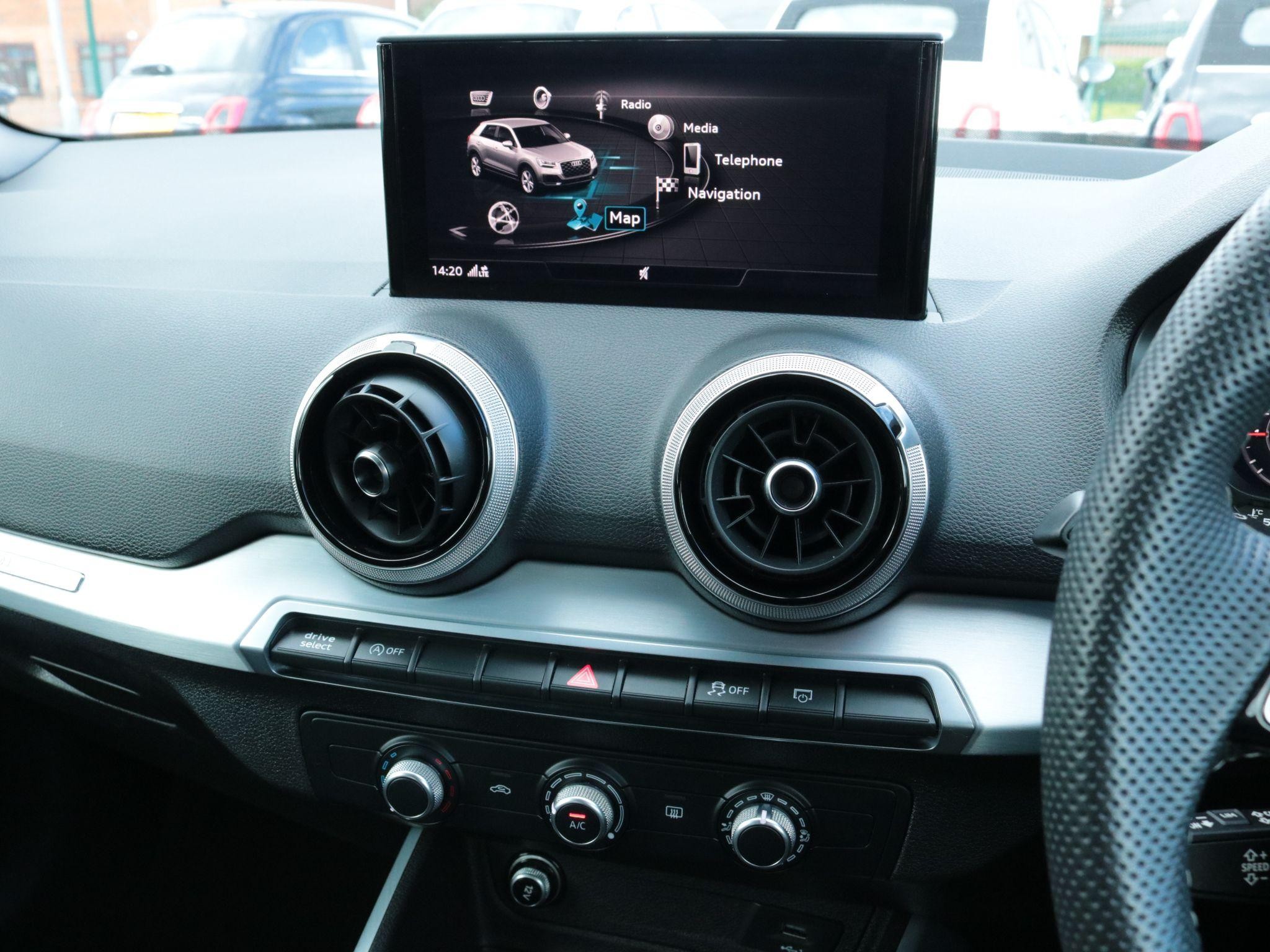 Audi Q2 Image 20