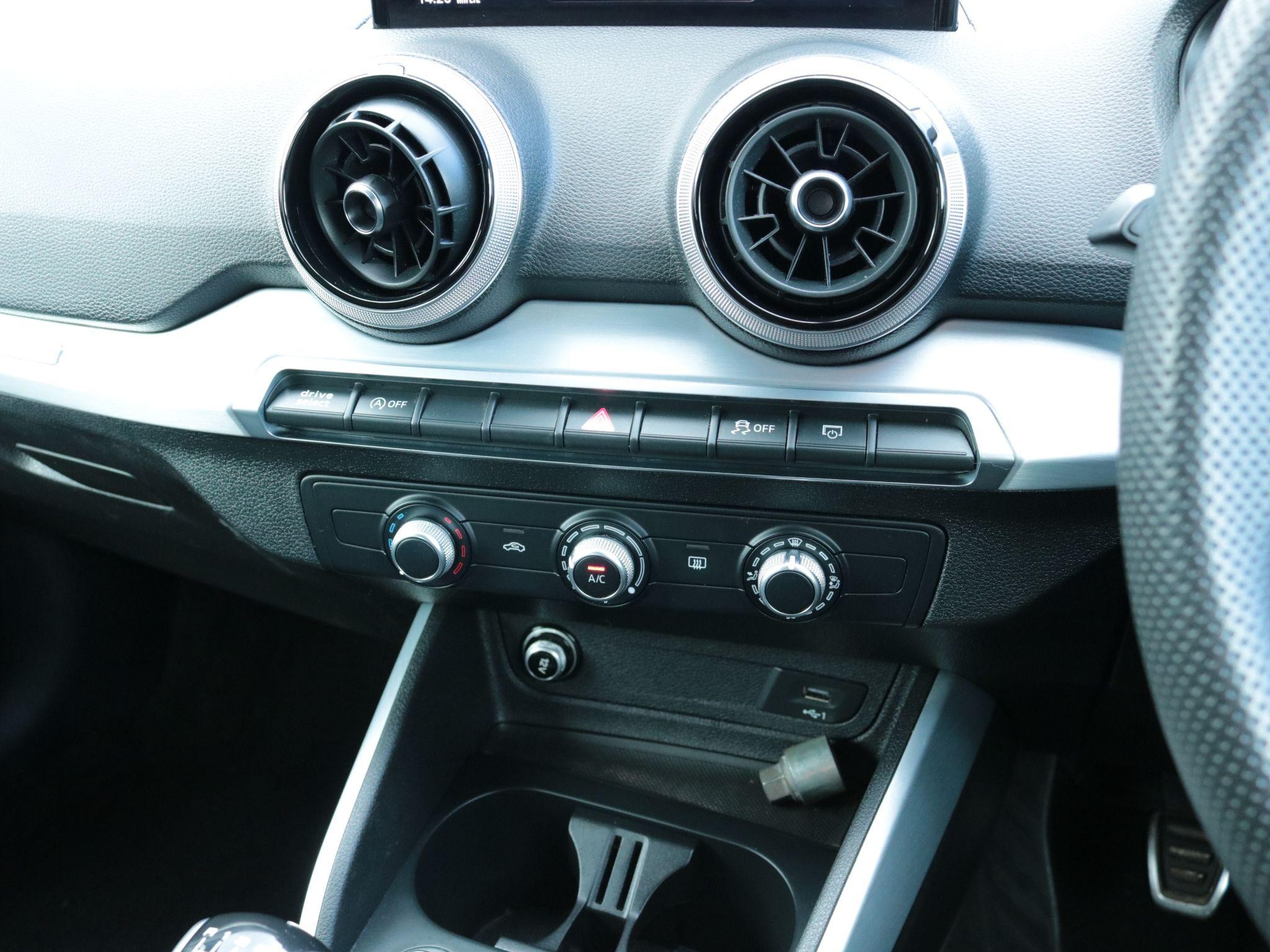 Audi Q2 Image 21