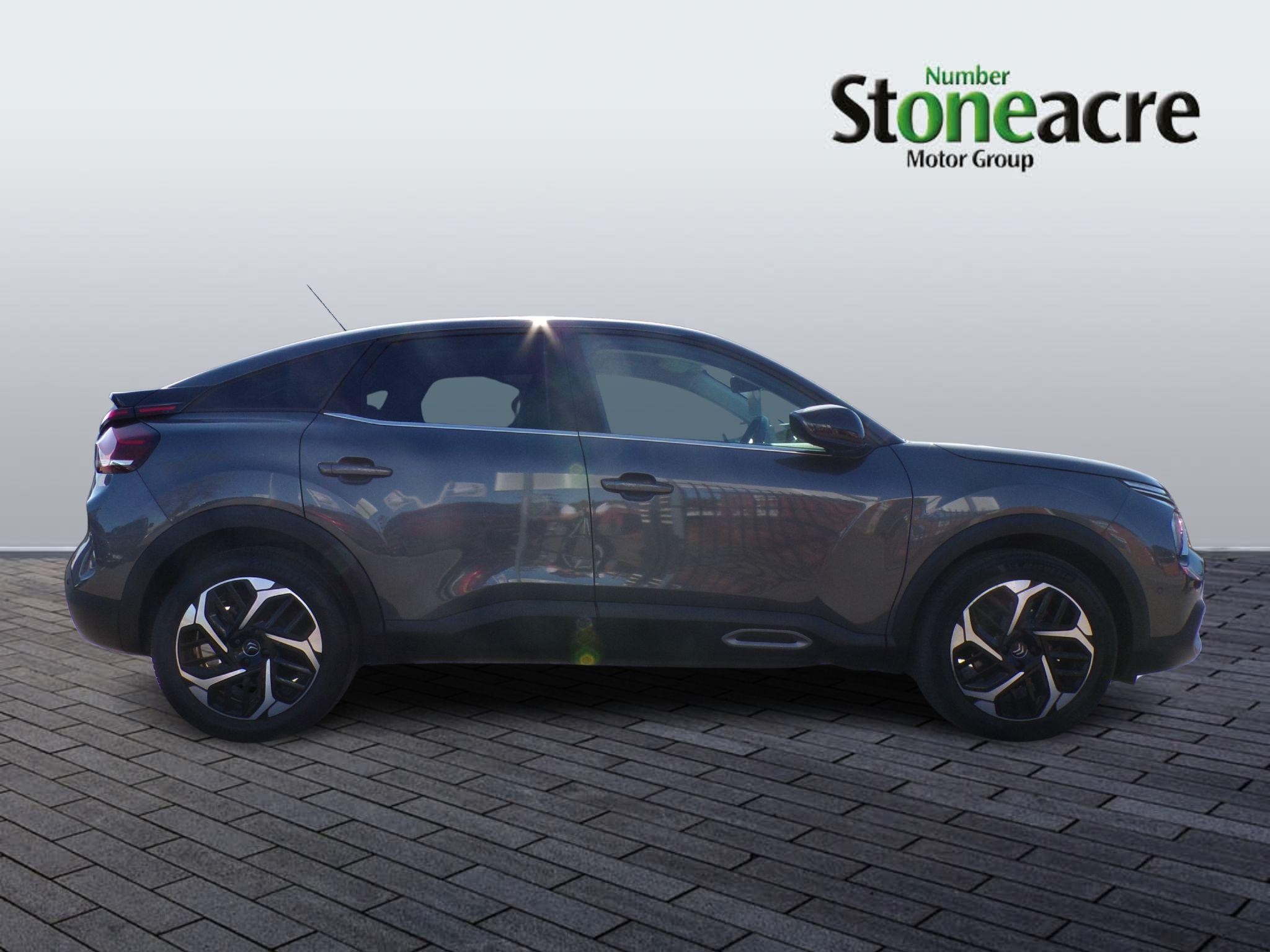Citroen C4 Image 2
