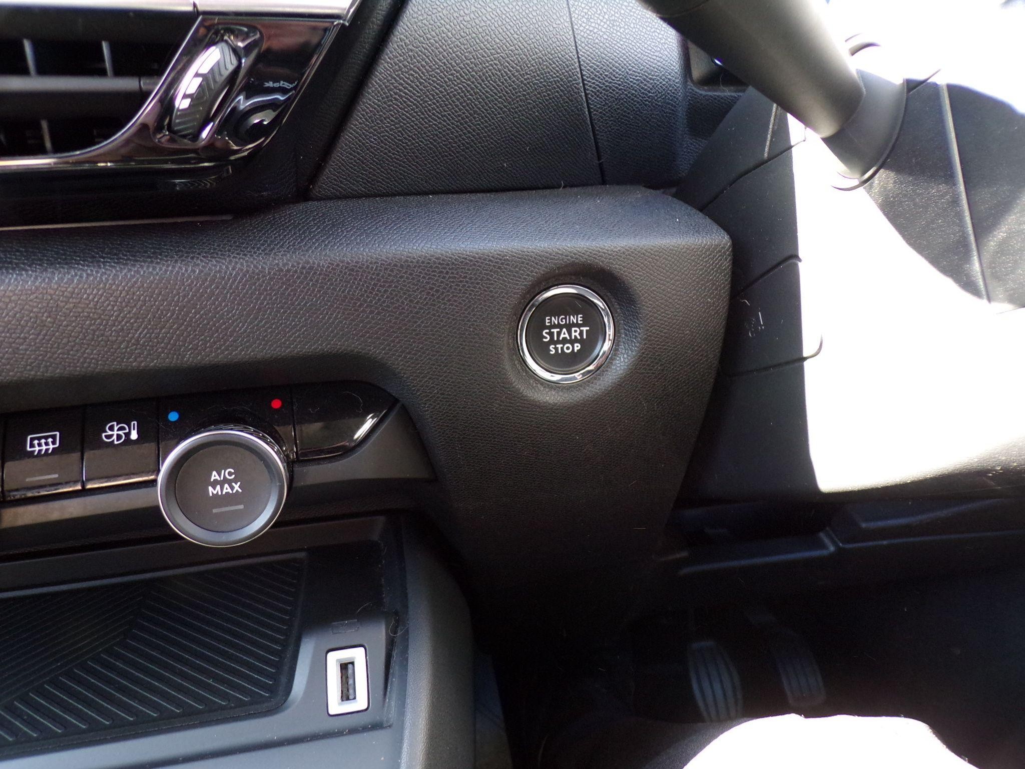 Citroen C4 Image 25
