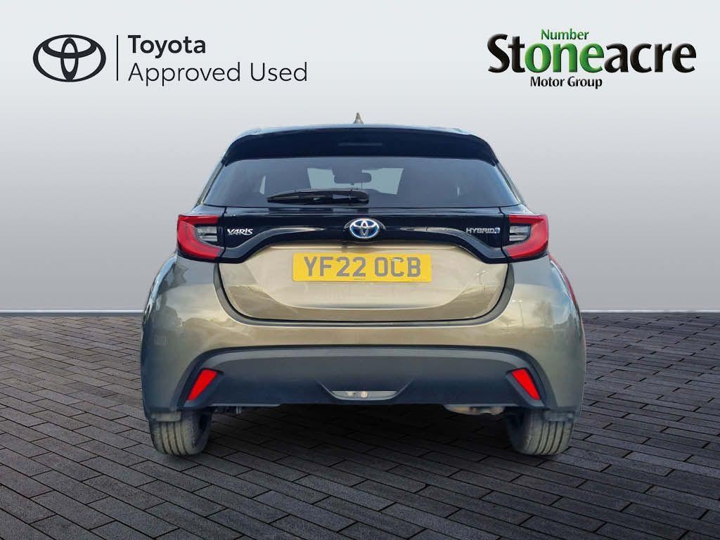 Toyota Yaris Image 21