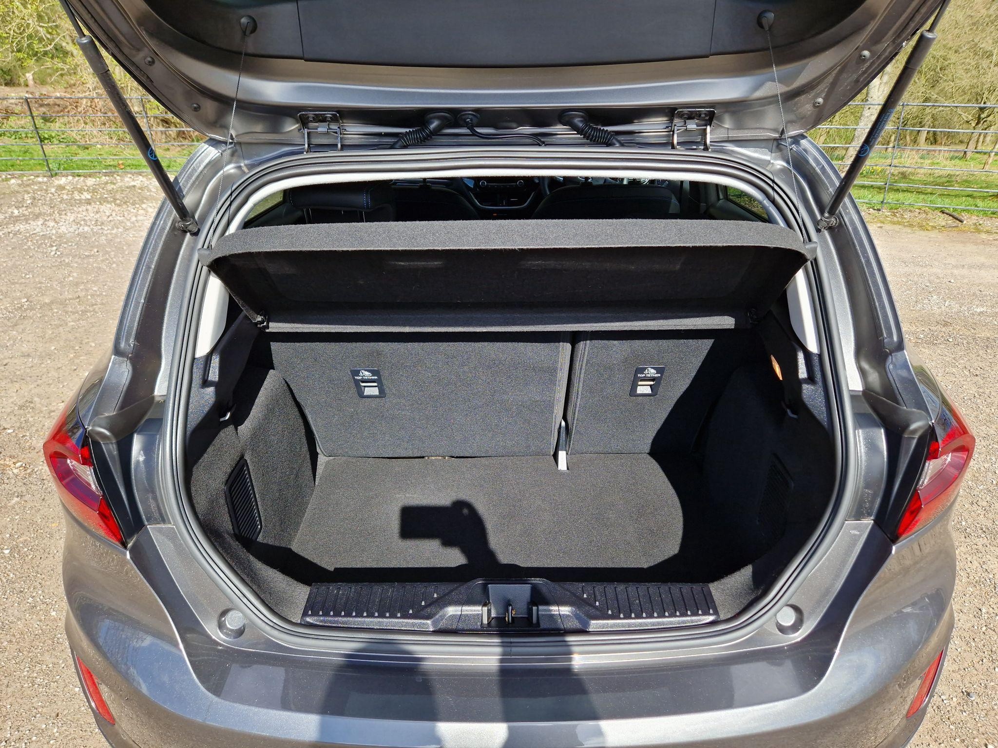 Ford Fiesta Image 11