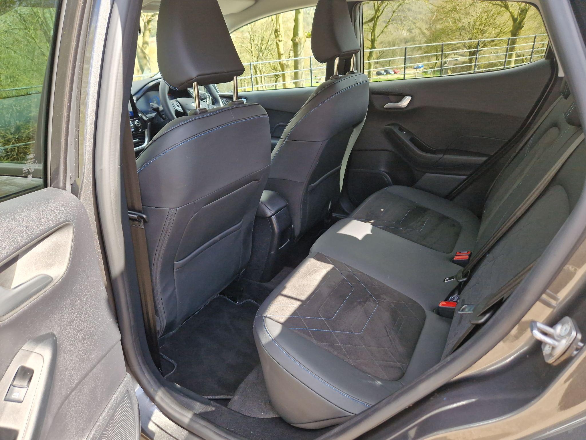 Ford Fiesta Image 18