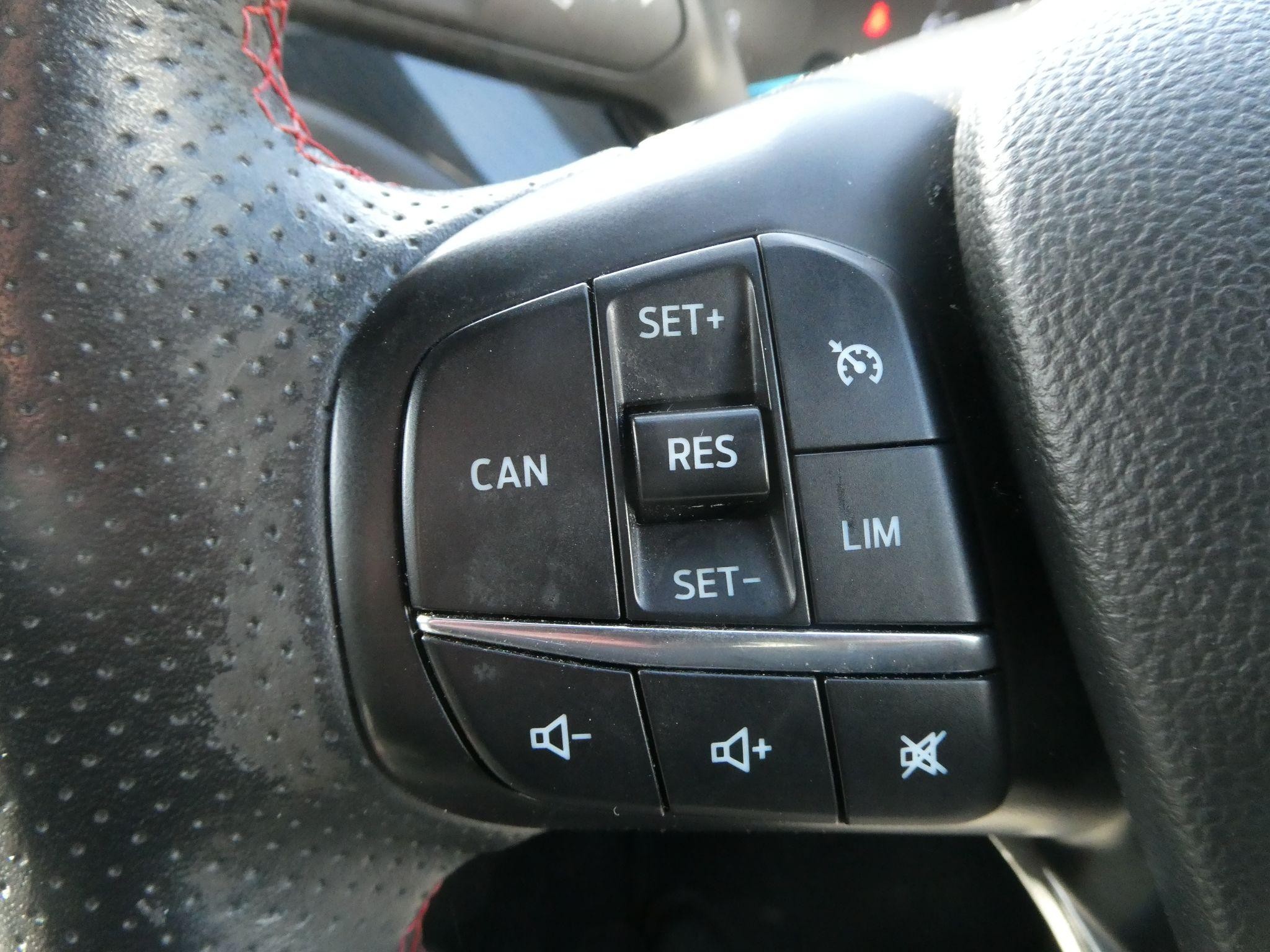 Ford Focus Image 19
