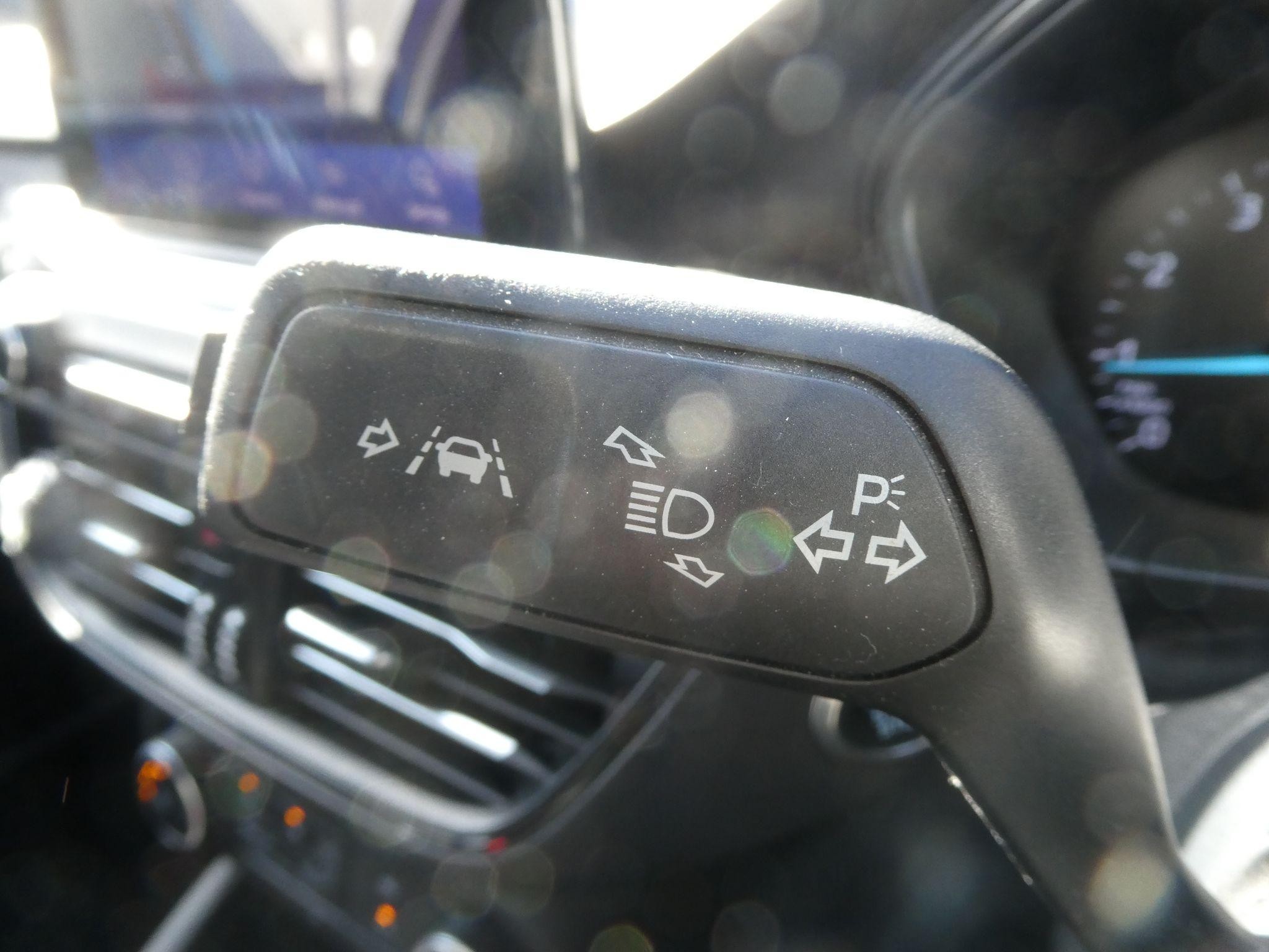 Ford Focus Image 23