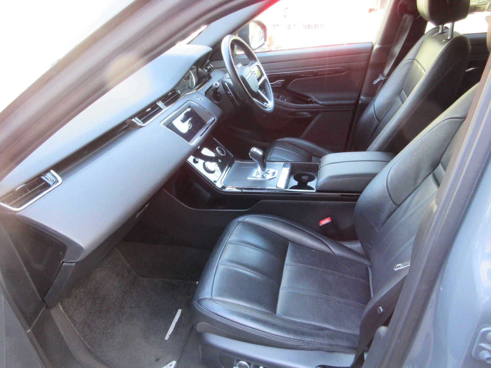 Land Rover Range Rover Evoque Image 16