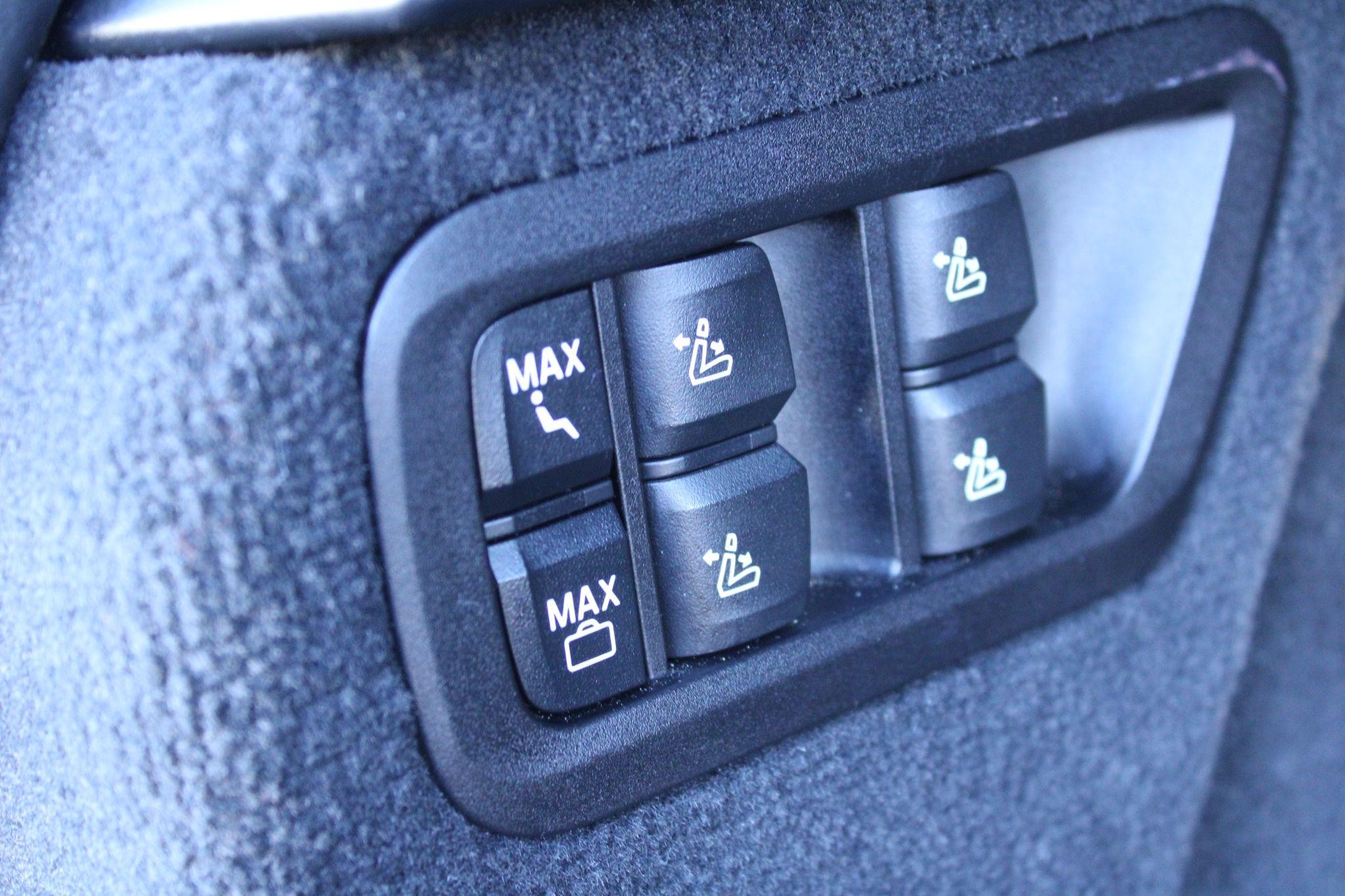 BMW X7 Image 18
