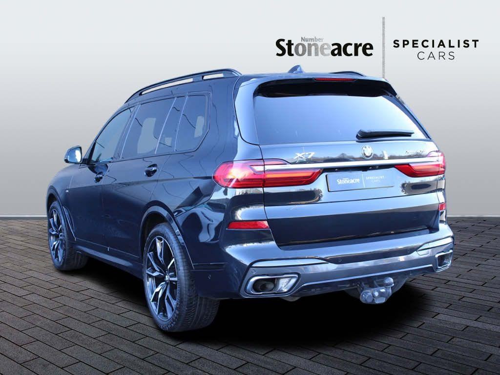 BMW X7 Image 4