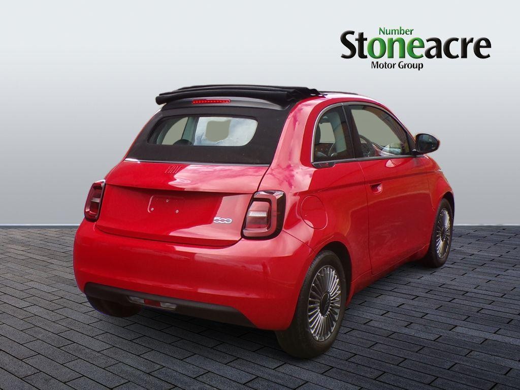 Fiat 500e C Image 5