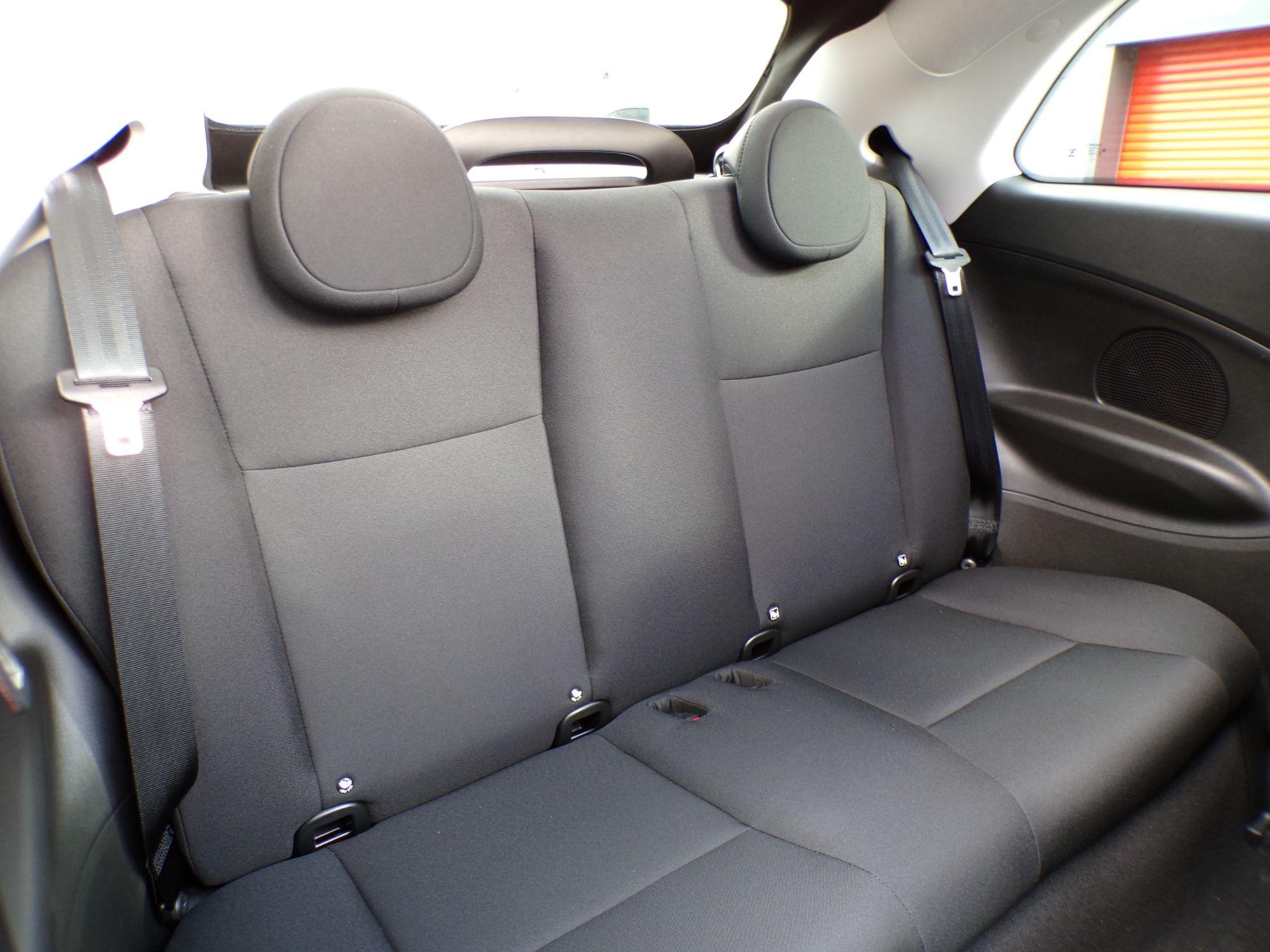 Fiat 500e C Image 16