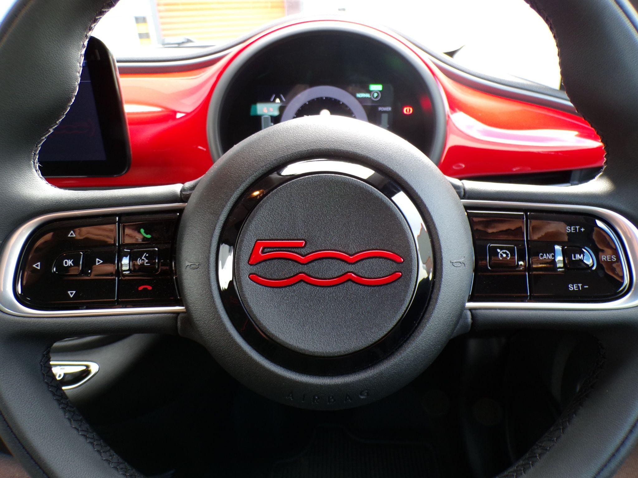 Fiat 500e C Image 22