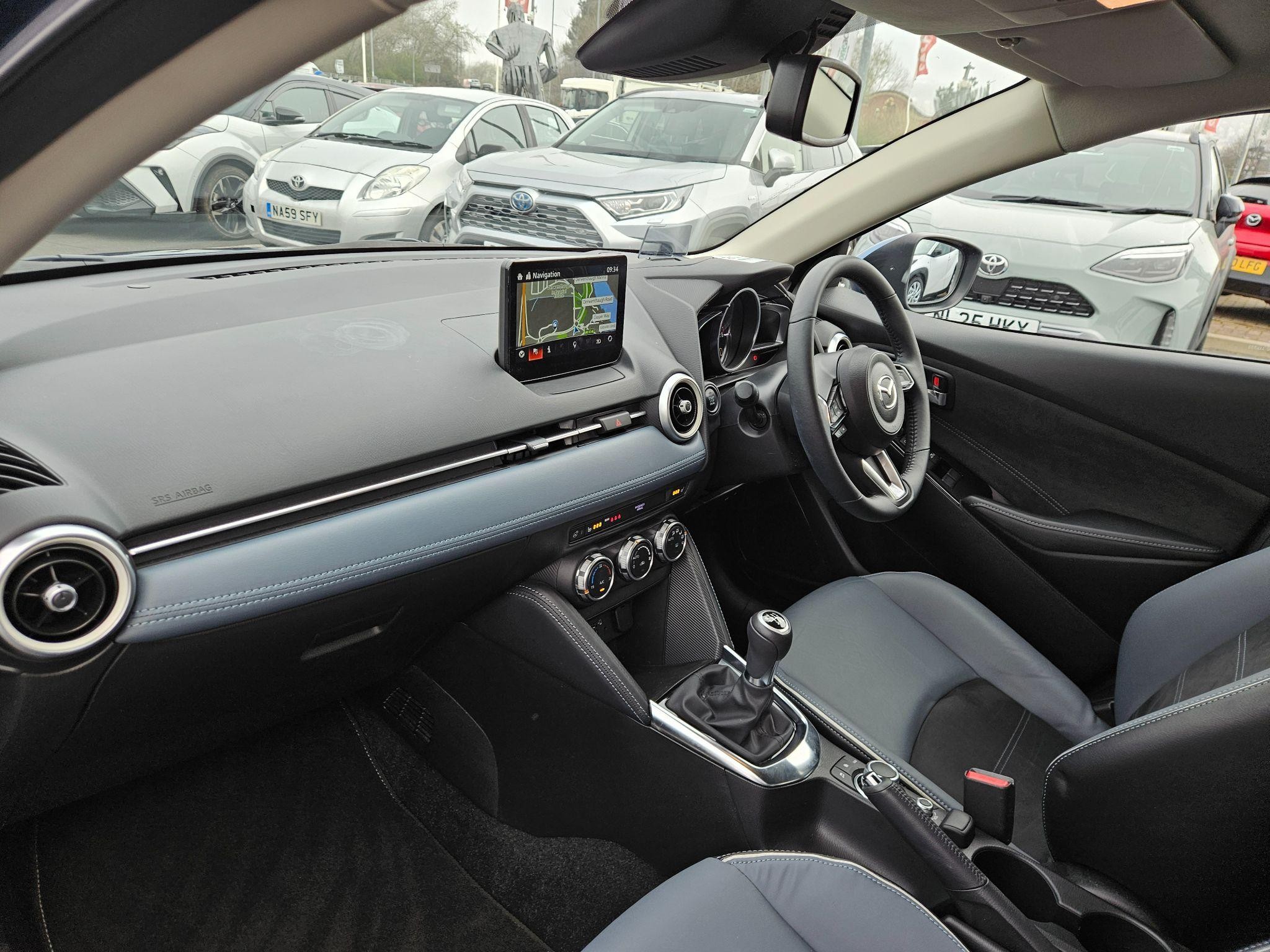 Mazda2 Image 13