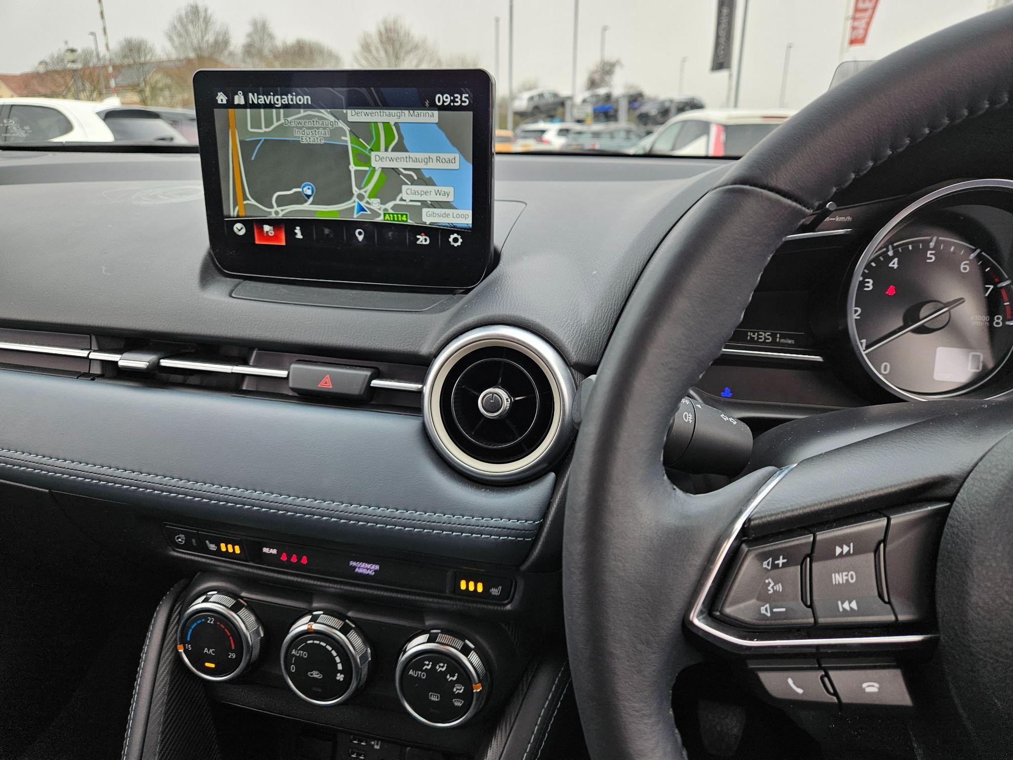 Mazda2 Image 15