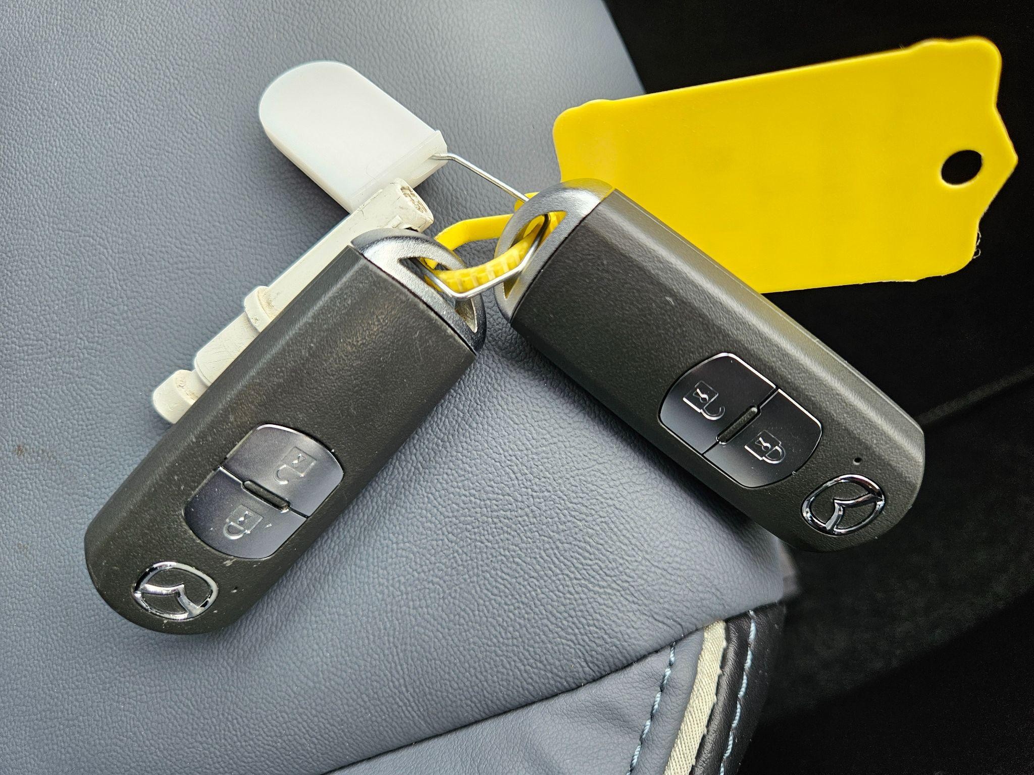 Mazda2 Image 20