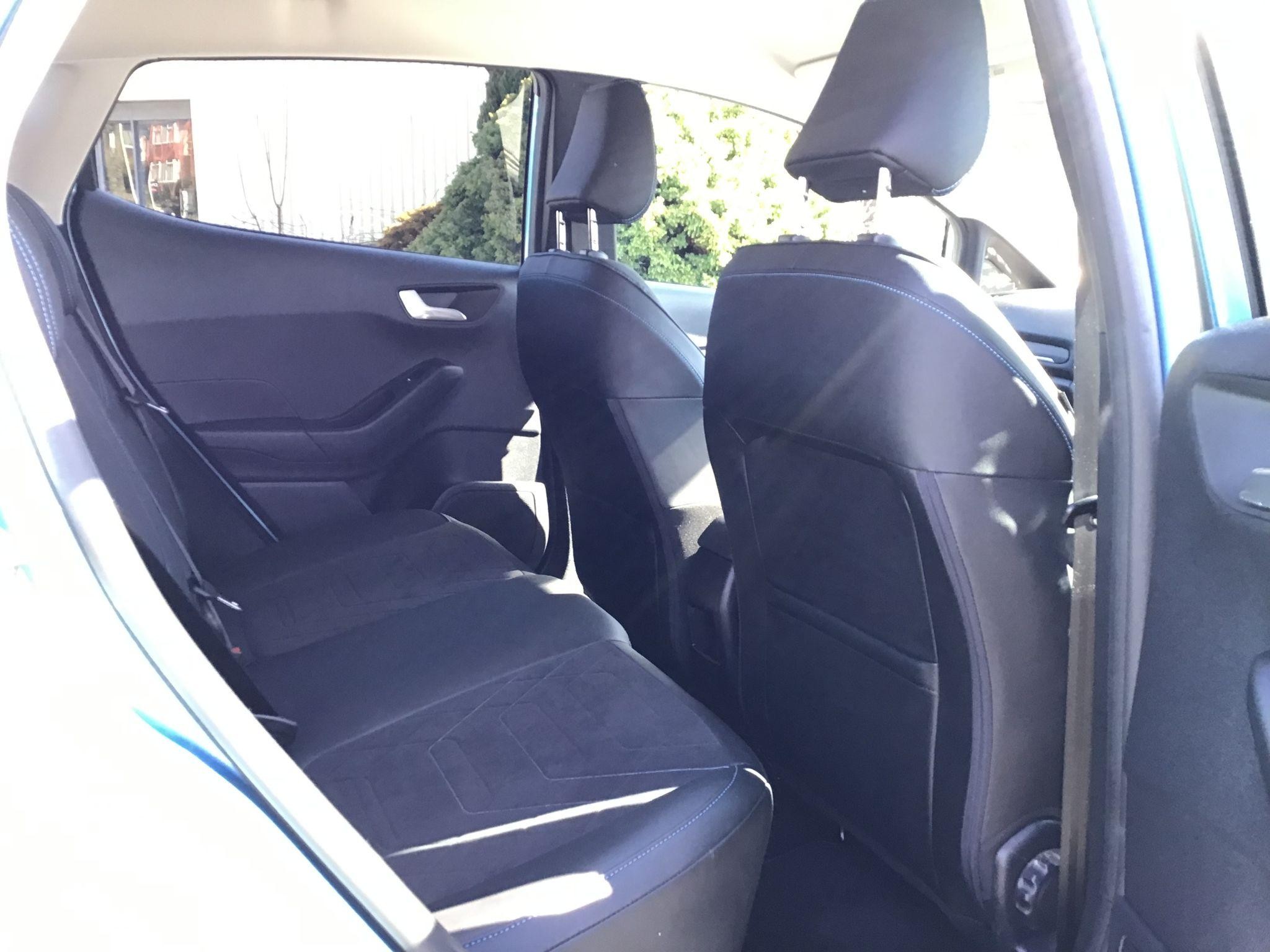 Ford Fiesta Image 20