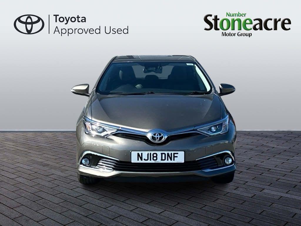 Toyota Auris Image 10