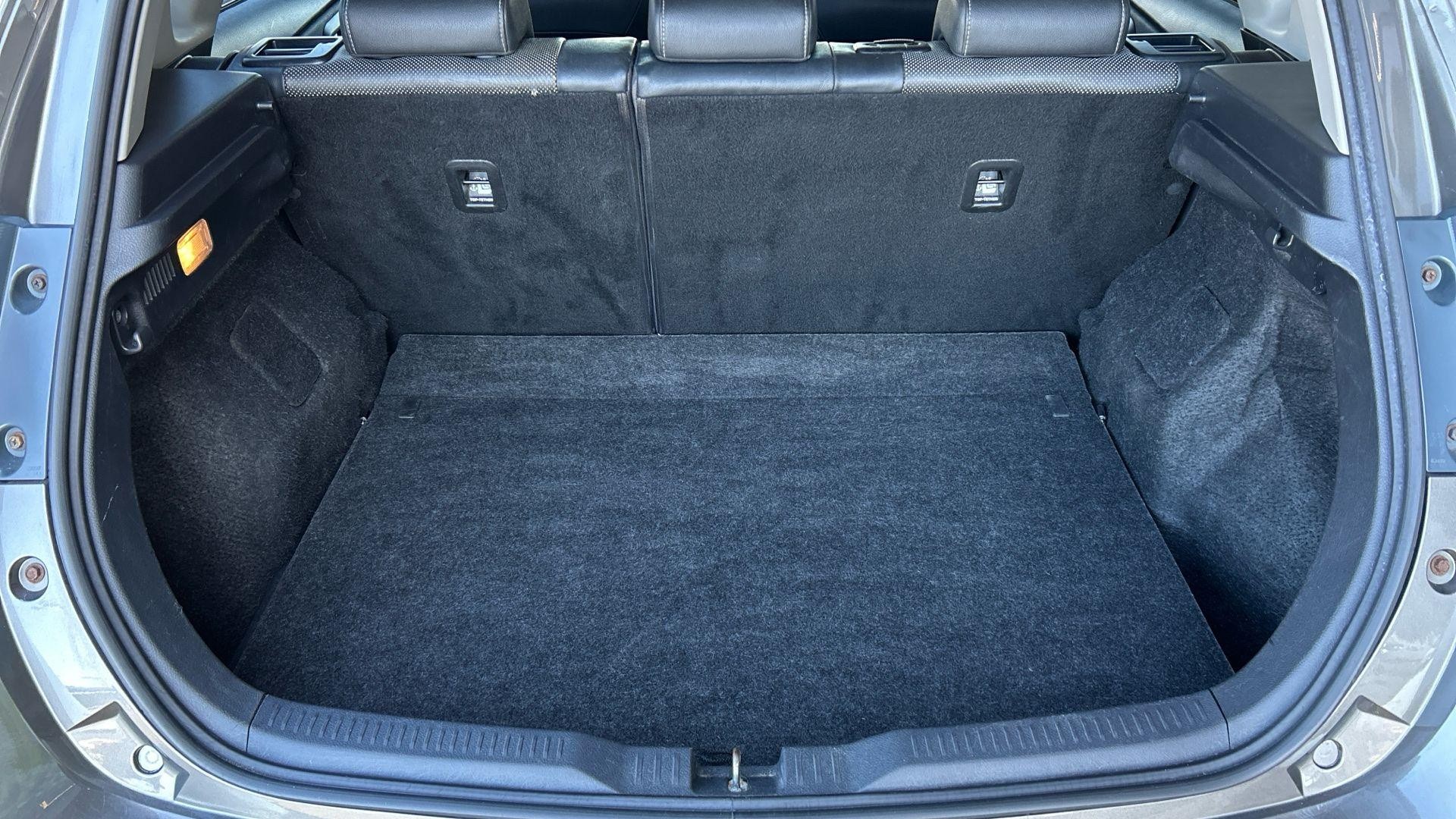 Toyota Auris Image 20