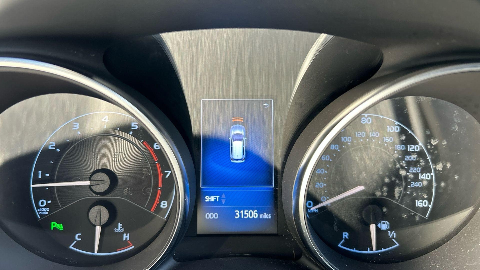 Toyota Auris Image 24