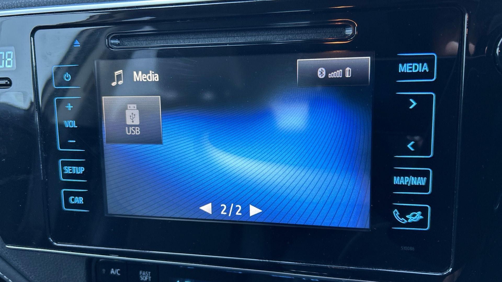 Toyota Auris Image 29