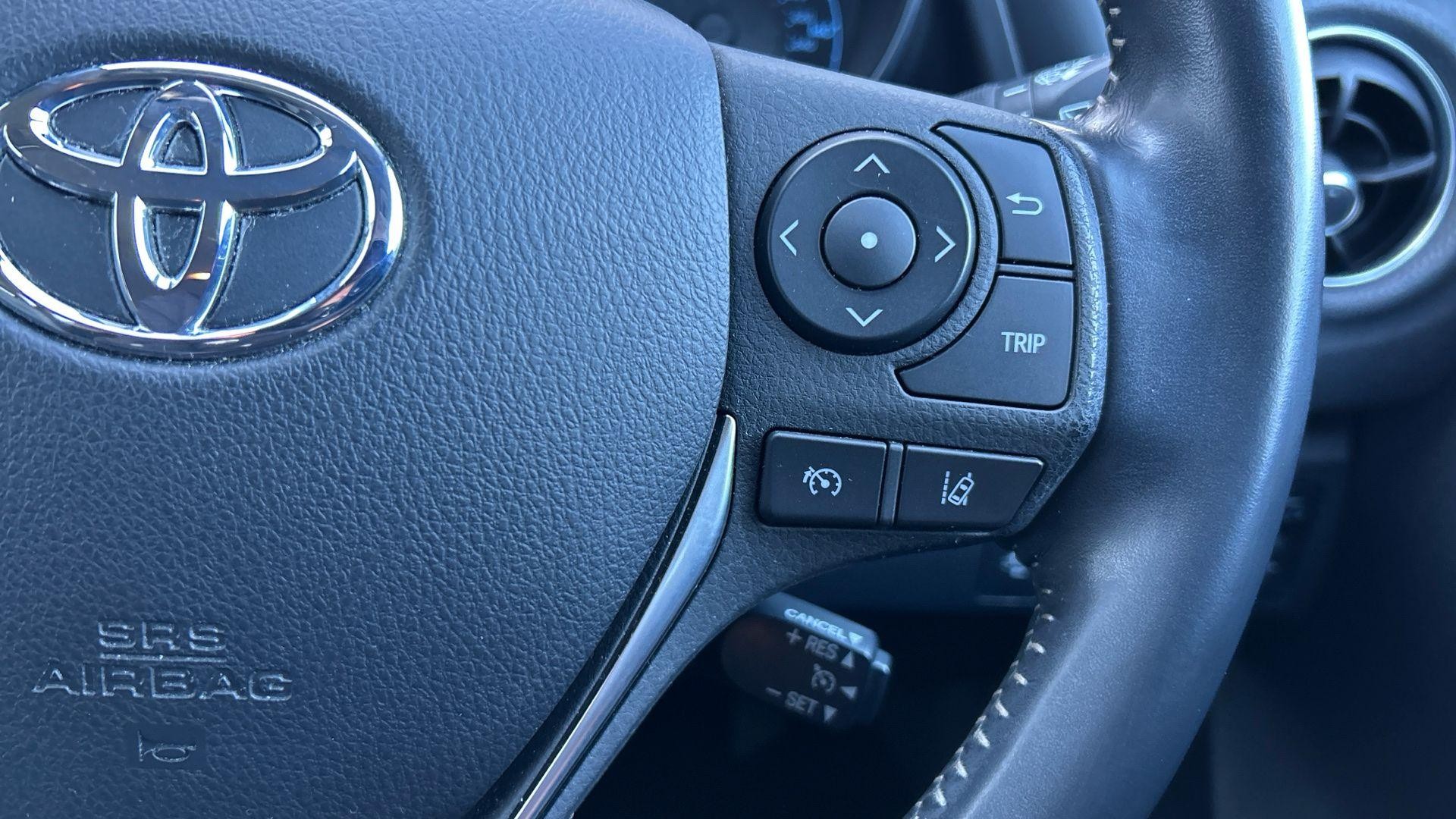 Toyota Auris Image 38