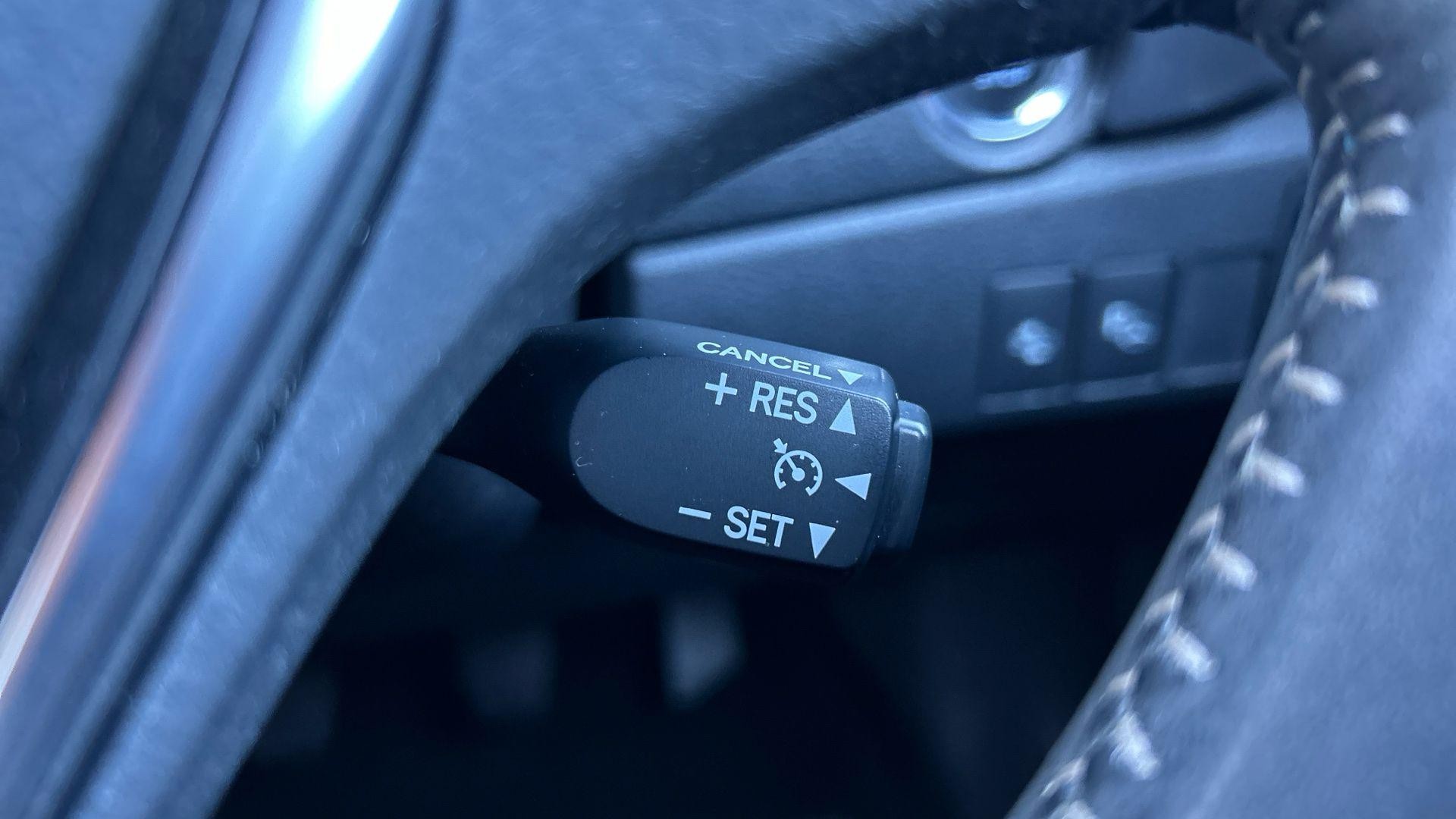 Toyota Auris Image 39