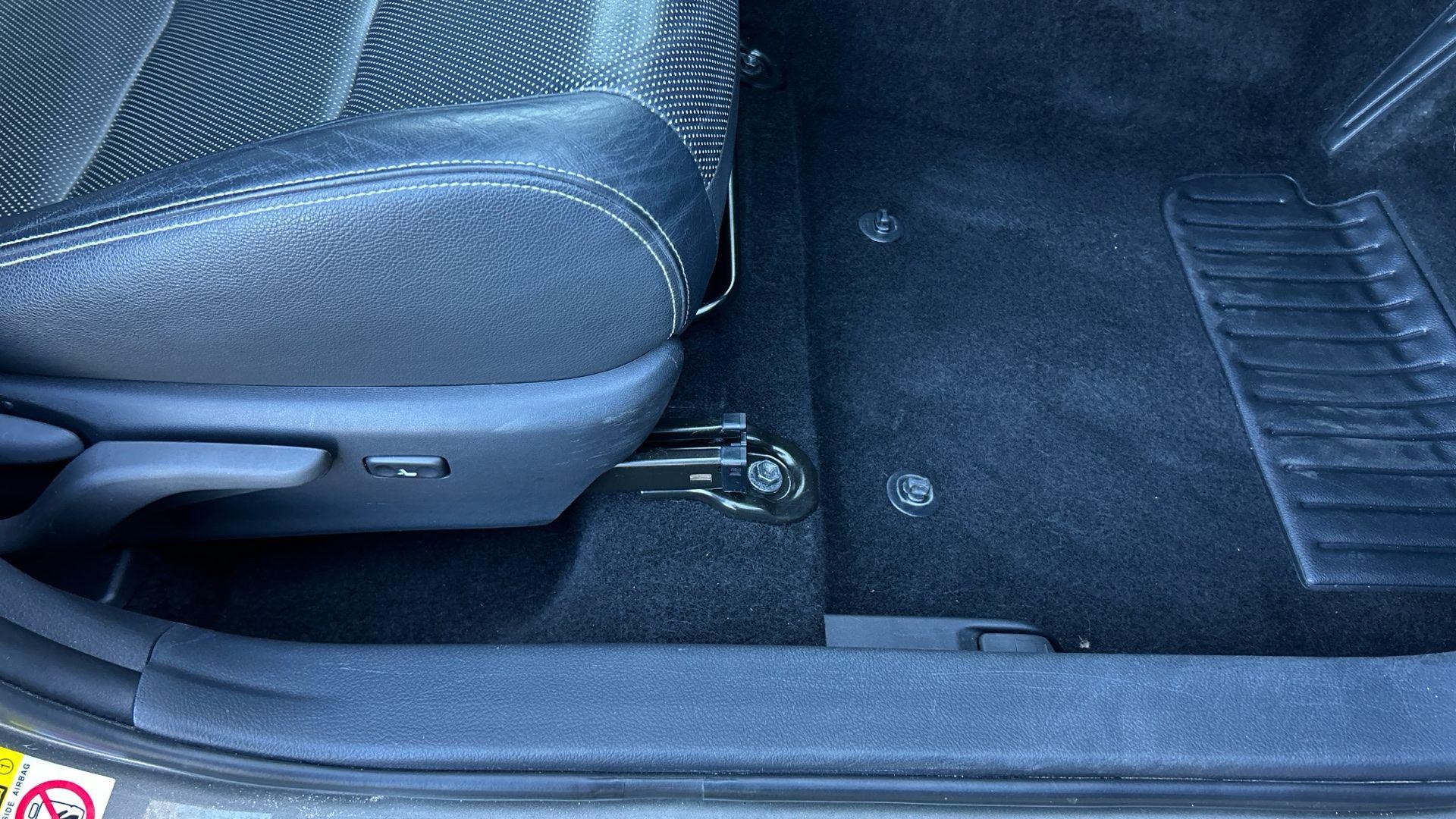 Toyota Auris Image 43