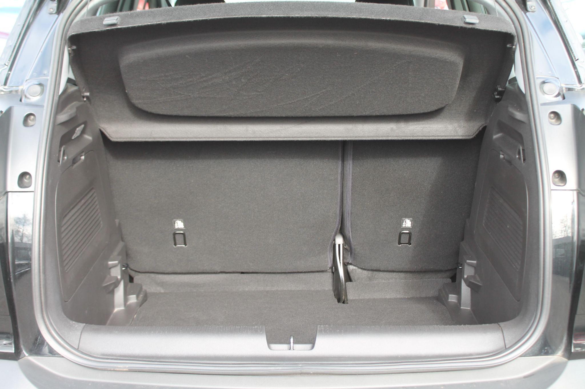 Vauxhall Crossland Image 10
