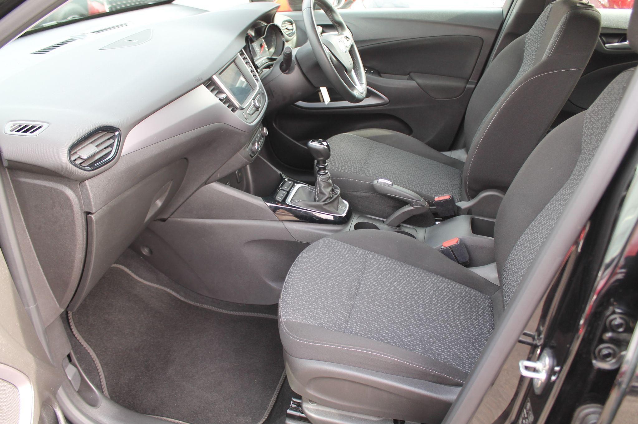 Vauxhall Crossland Image 13