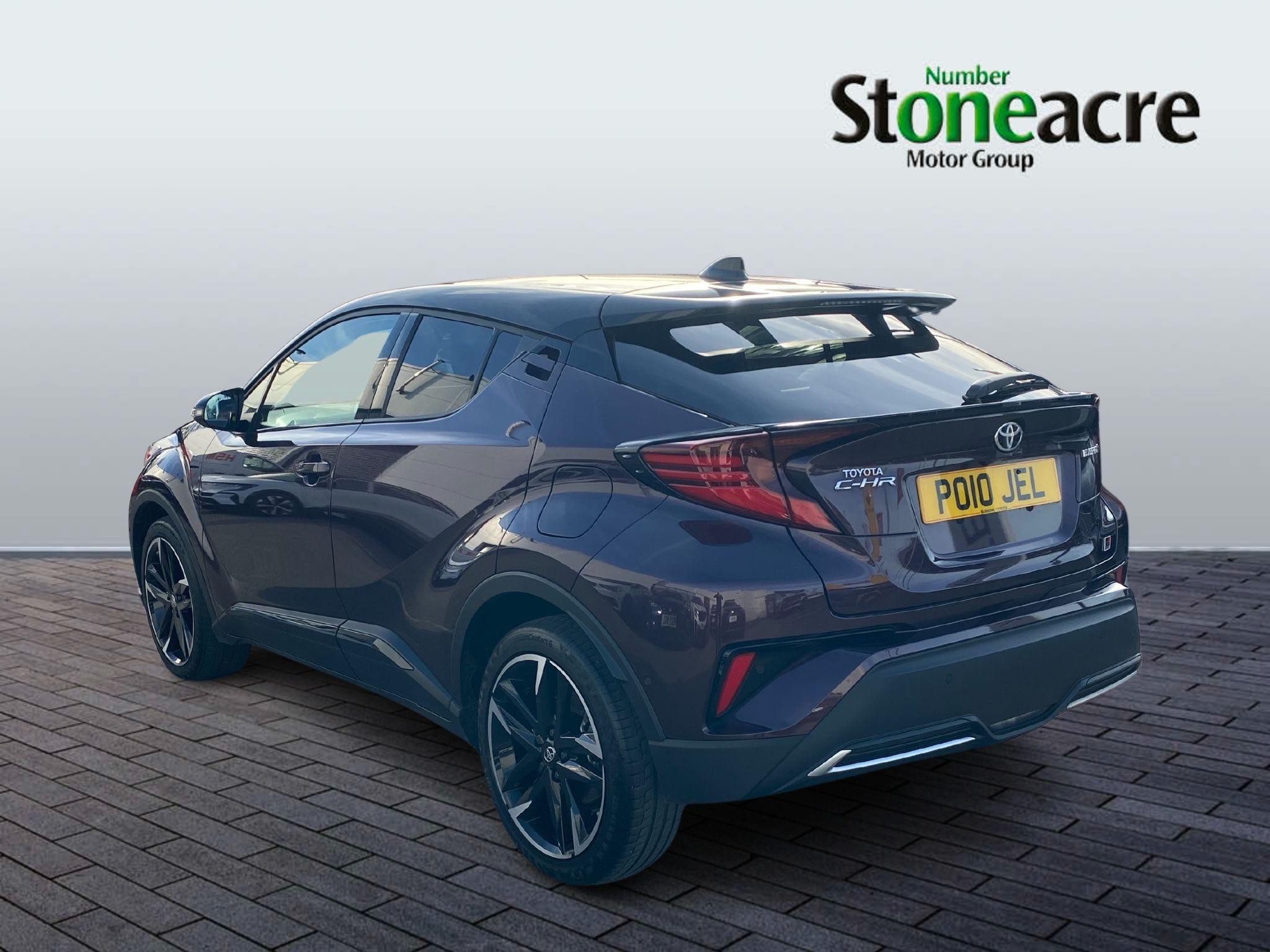 Toyota C-HR Image 3